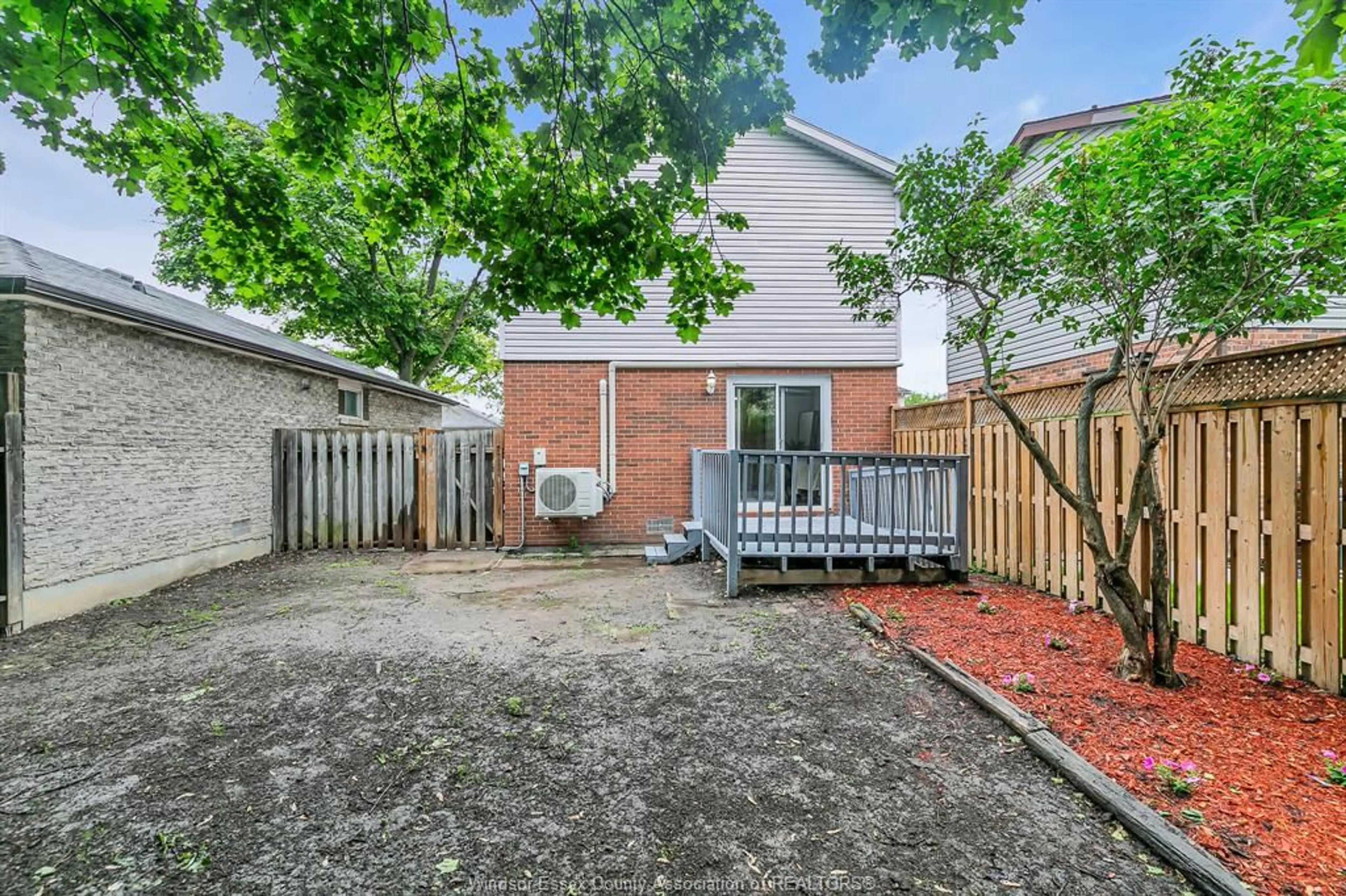 Patio, street for 1220 COPPERFIELD Pl, Windsor Ontario N8S 4G9