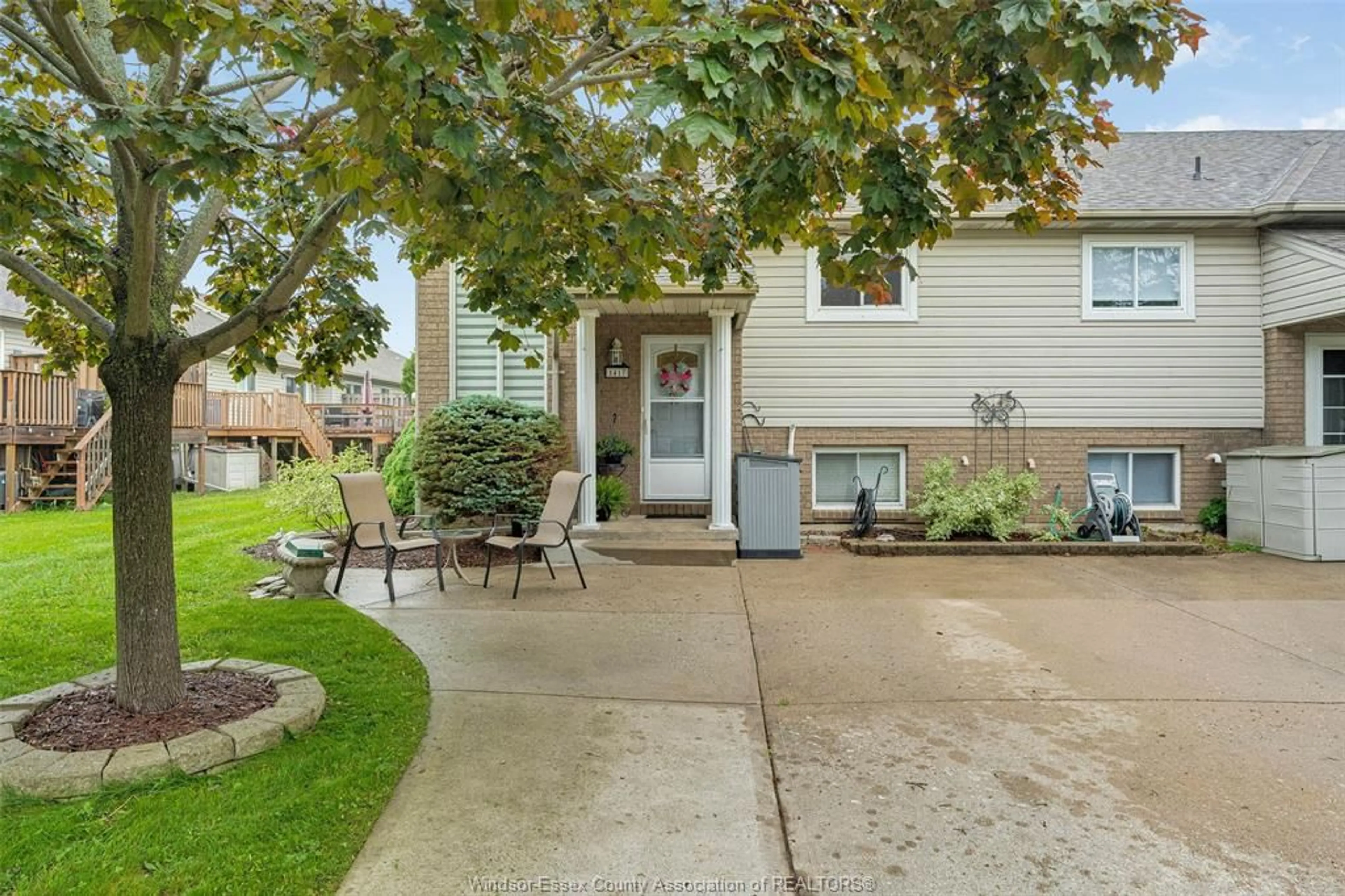 Patio, street for 1417 MICKAILA, Tecumseh Ontario N8N 4Z2