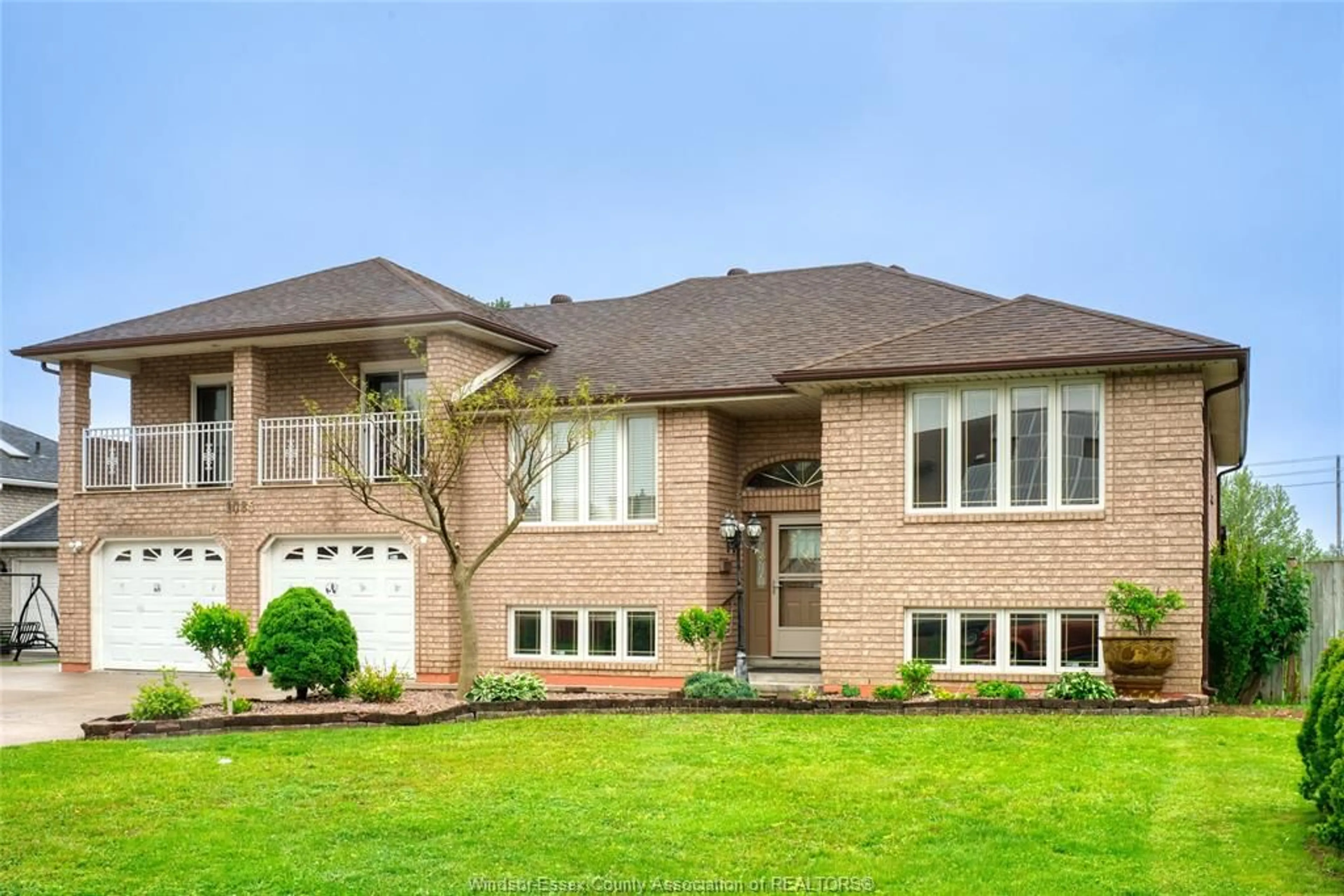 Home with brick exterior material, street for 1085 Waverly, Windsor Ontario N8X 4X1