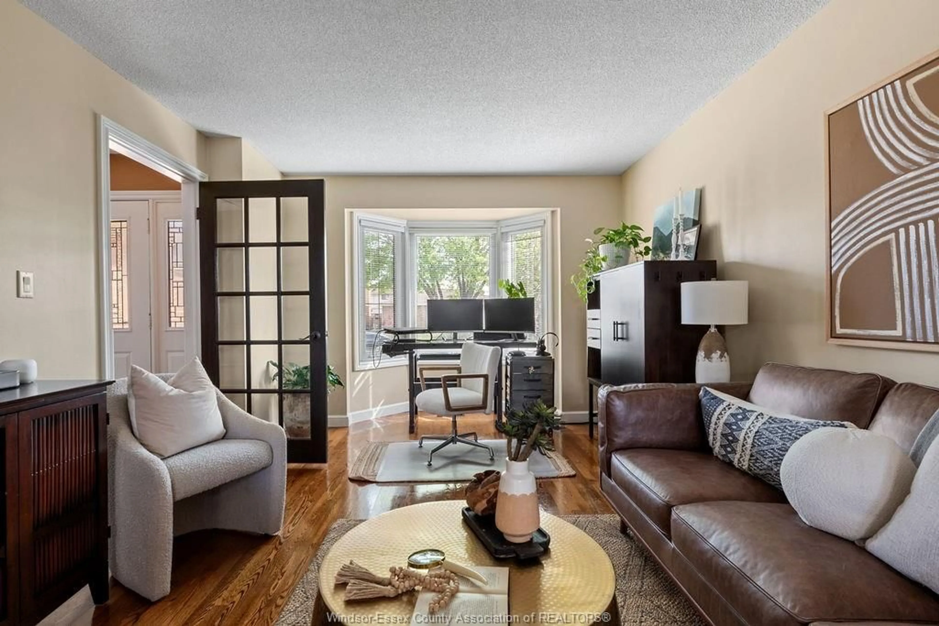 Living room with furniture, unknown for 12050 APPLETREE CRES Cres, Tecumseh Ontario N8N 4A5
