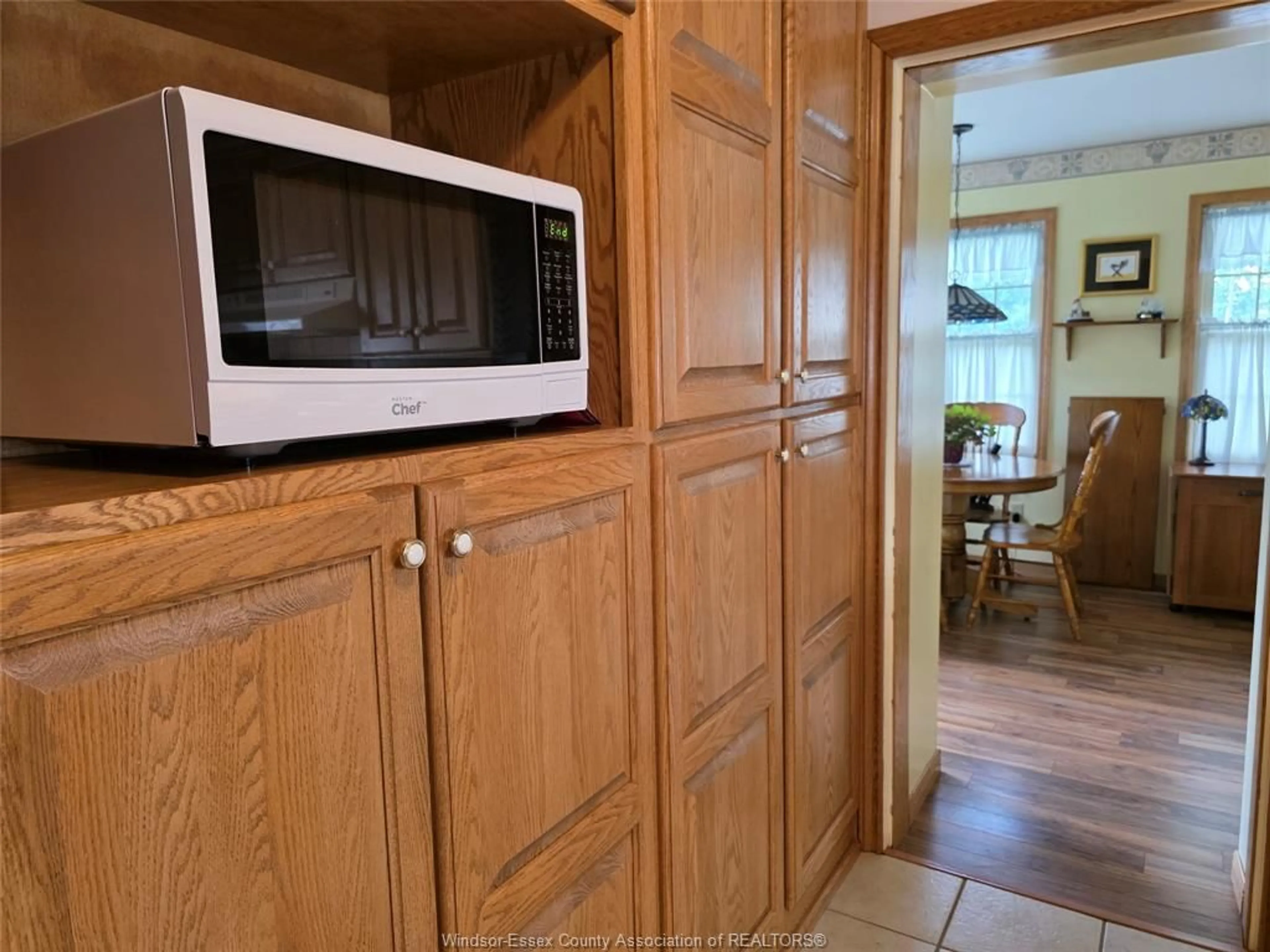 Standard kitchen, unknown for 71 ELM AVE., Amherstburg Ontario N9V 1B3