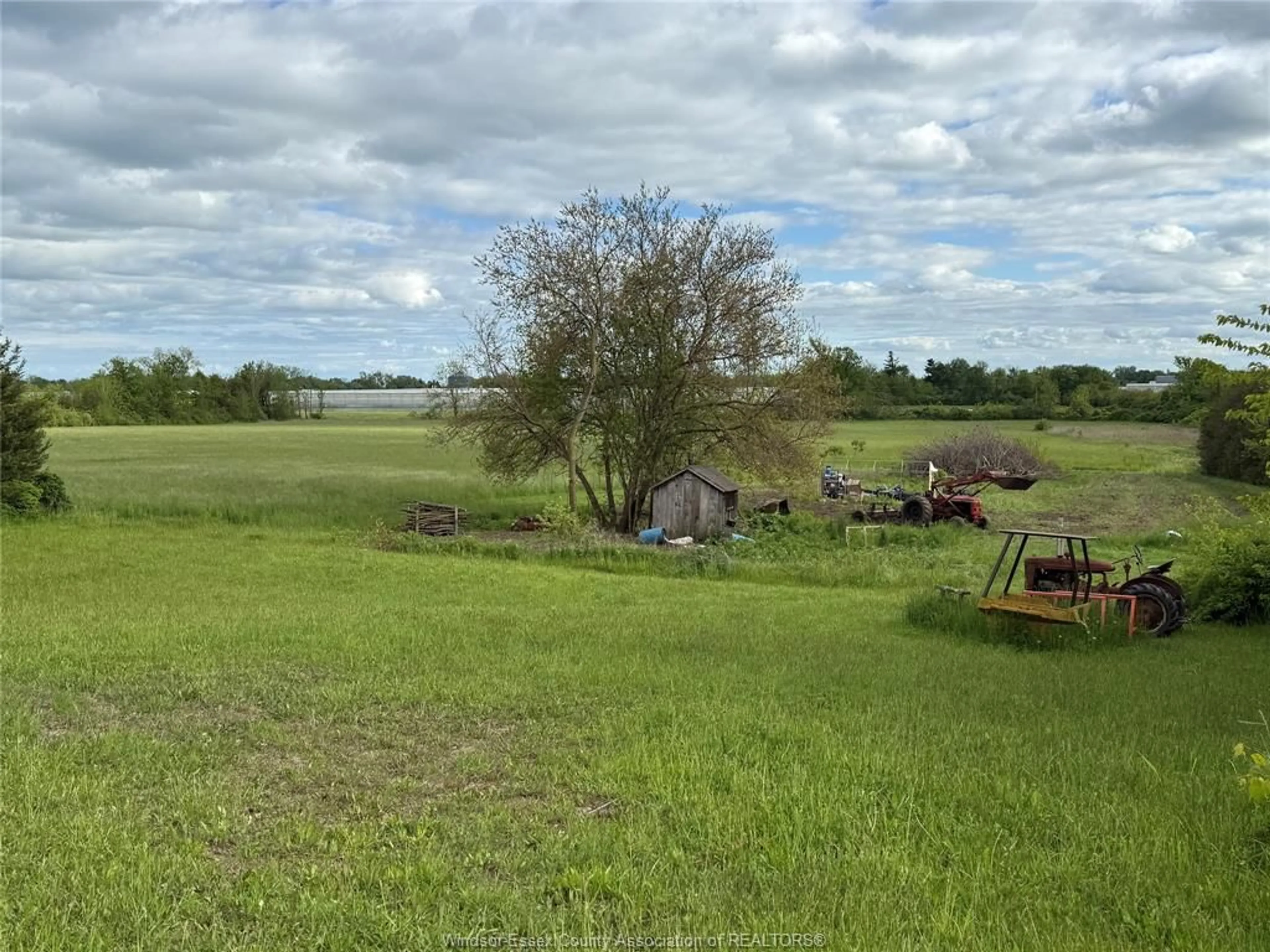 A pic from outside/outdoor area/front of a property/back of a property/a pic from drone, water/lake/river/ocean view for 1949 Talbot, Kingsville Ontario N0P 2G0