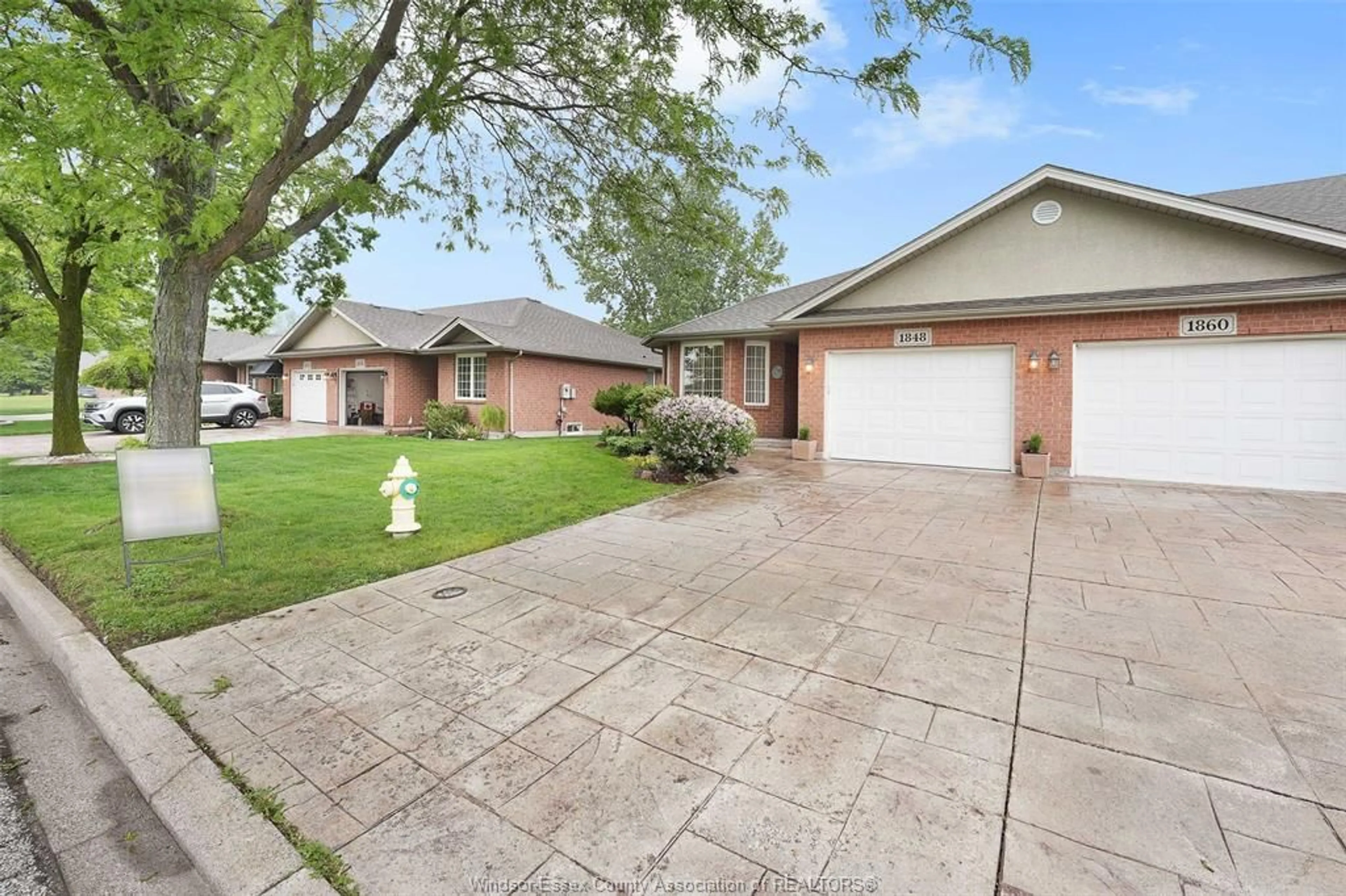 Unknown for 1484 QUESTA, Windsor Ontario N8P 1M5