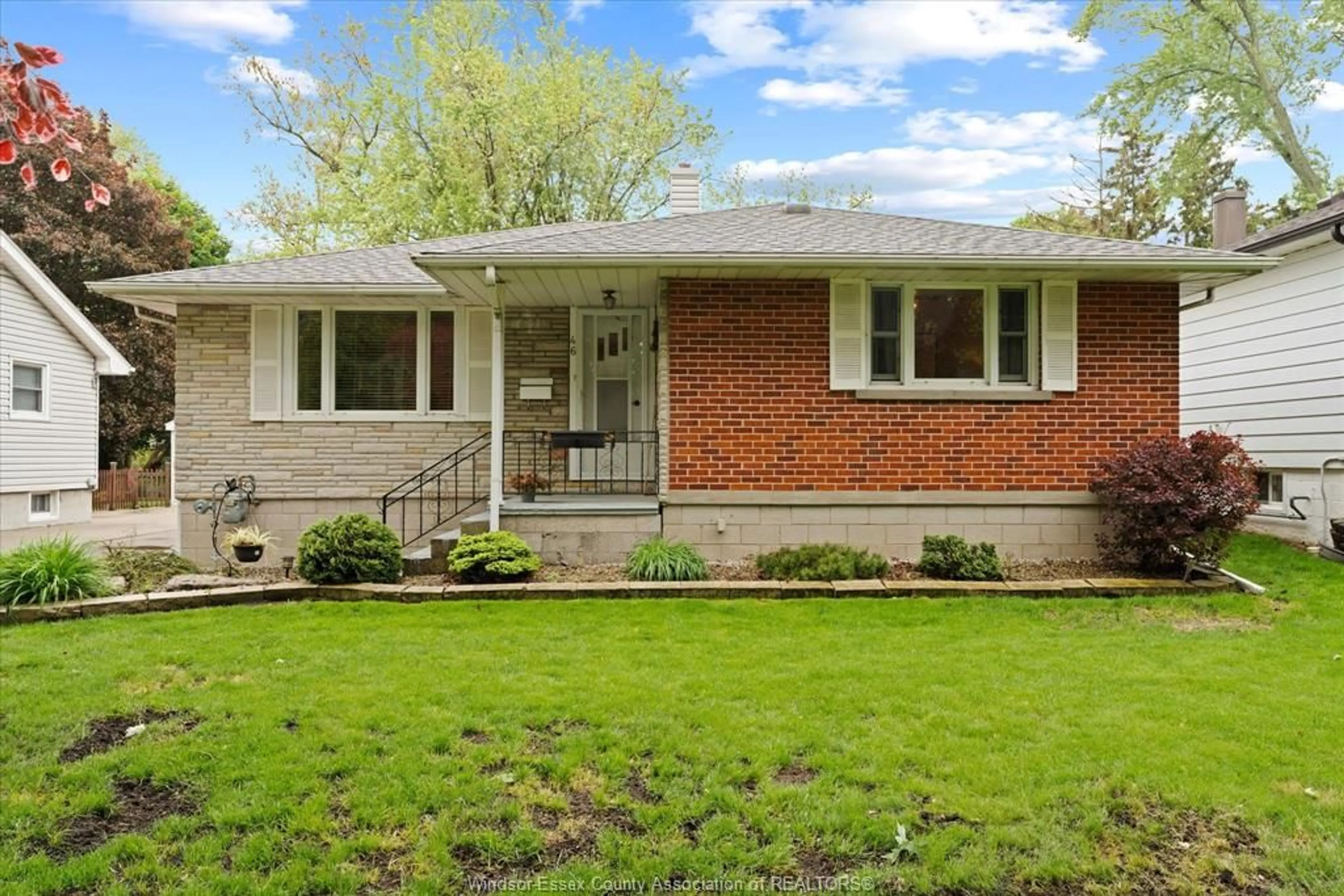 Home with brick exterior material, street for 46 GRACE Ave, Leamington Ontario N8H 1K9