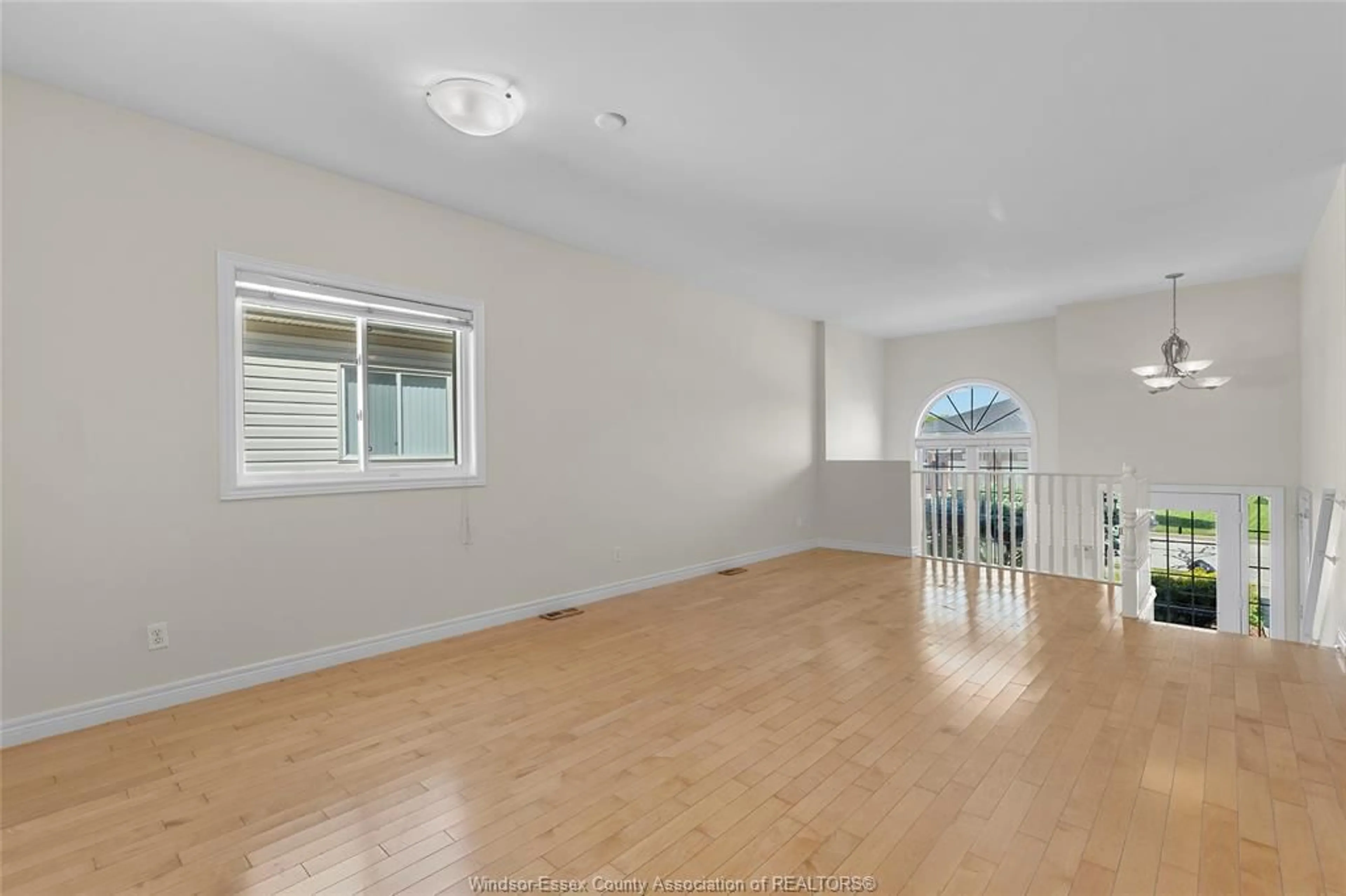 A pic of a room for 2235 KEVIN, LaSalle Ontario N9H 2R1