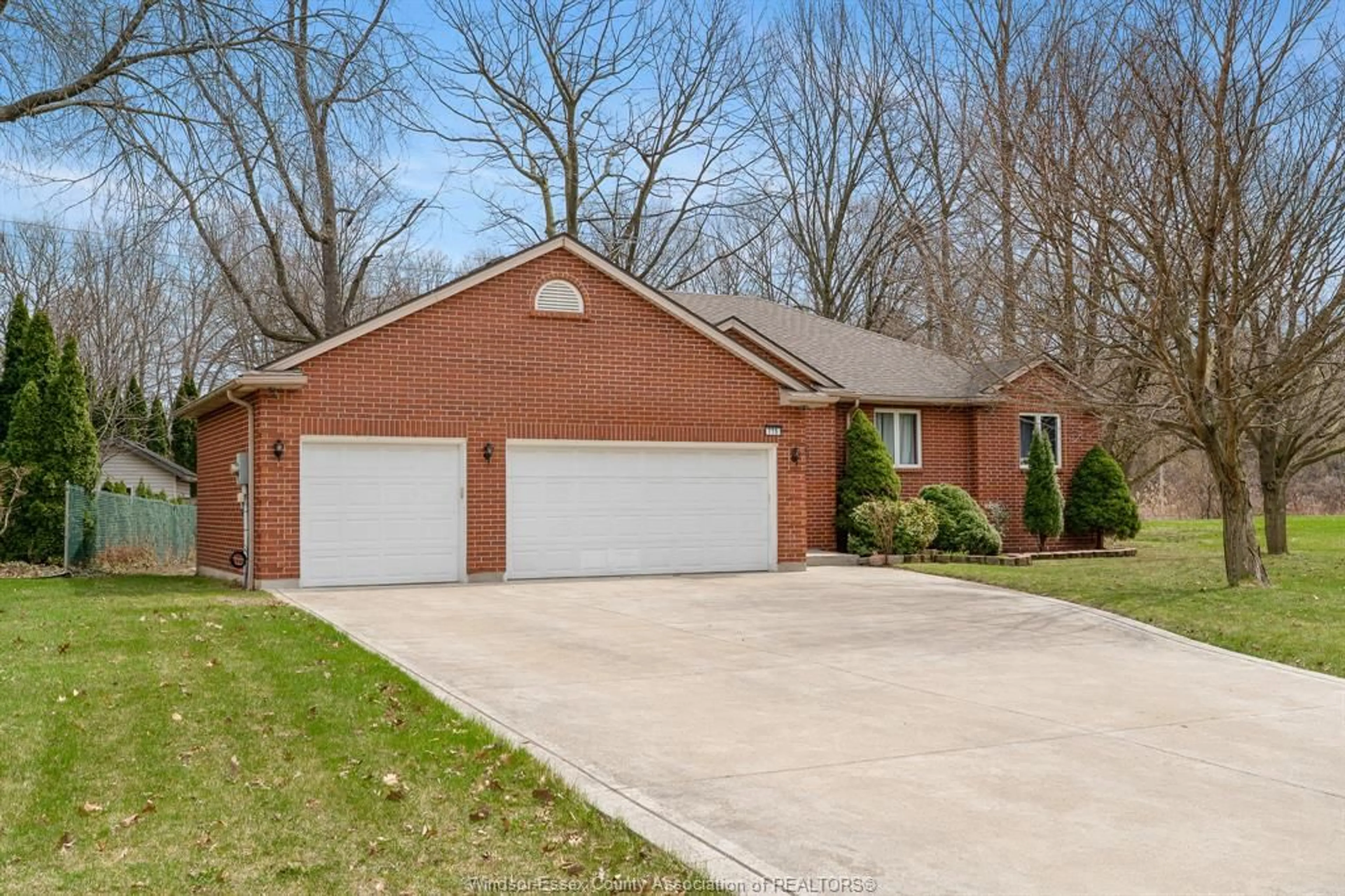 Home with brick exterior material, street for 775 GILBERT Ave, LaSalle Ontario N9J 3J8