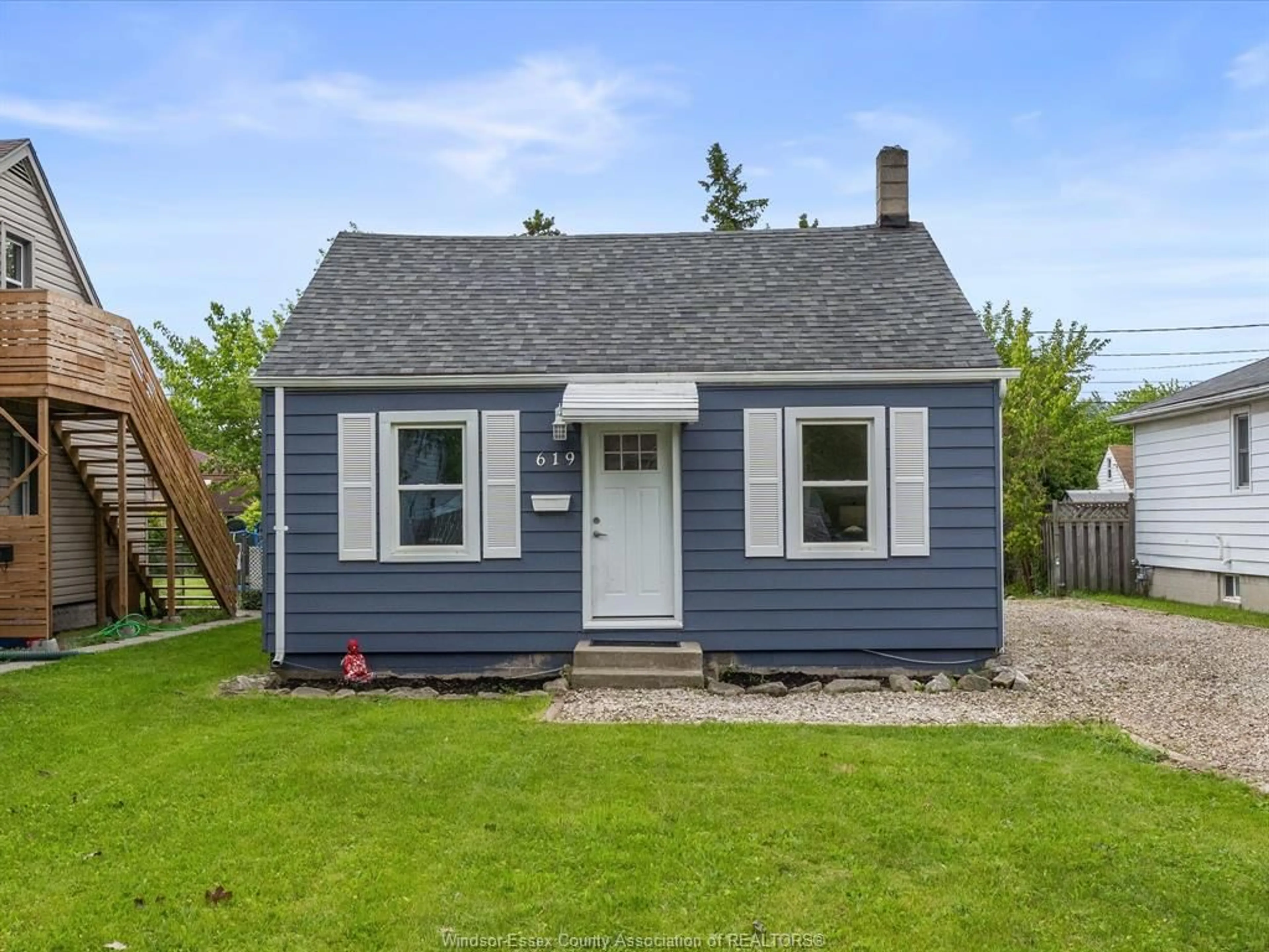 Home with vinyl exterior material, street for 619 Edinborough St, Windsor Ontario N8X 3C1