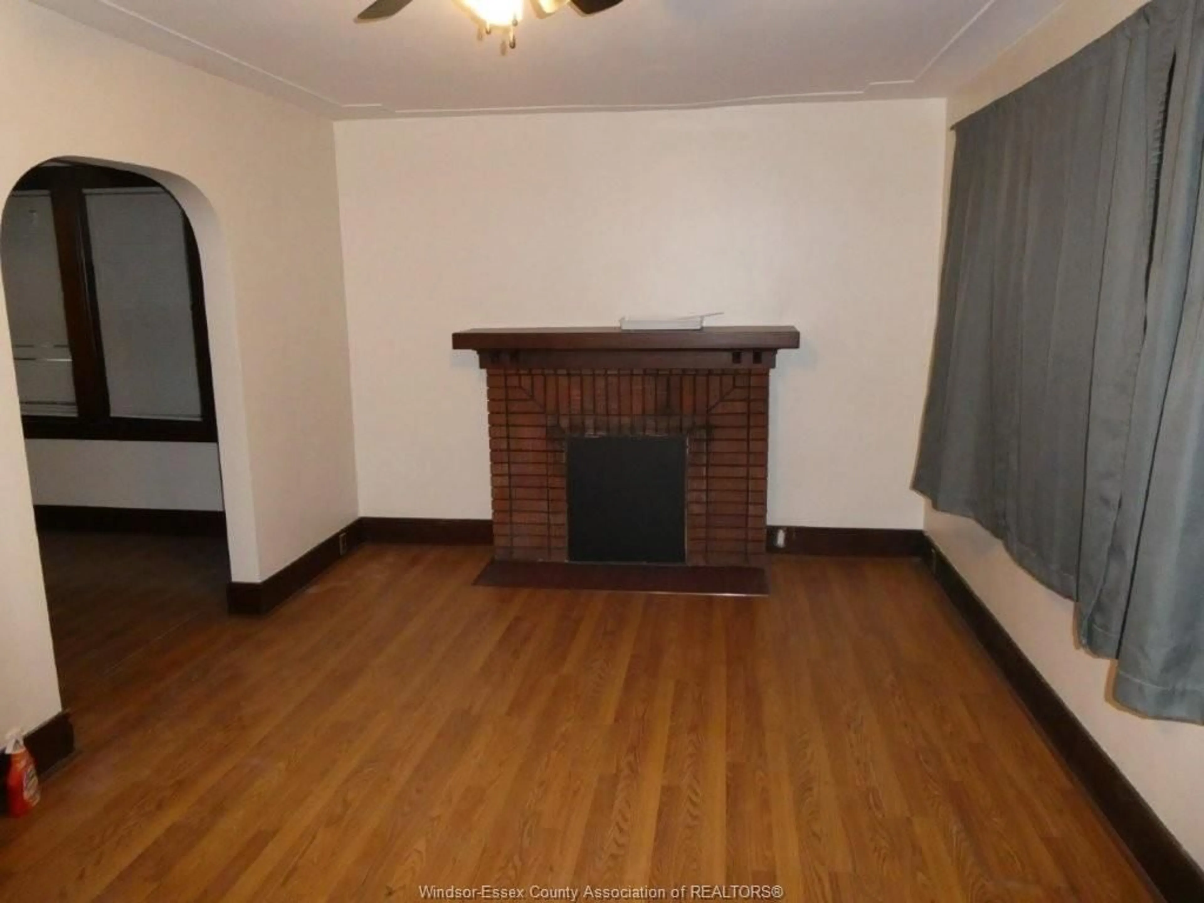 A pic of a room for 1574 GOYEAU St, Windsor Ontario N8X 3L4