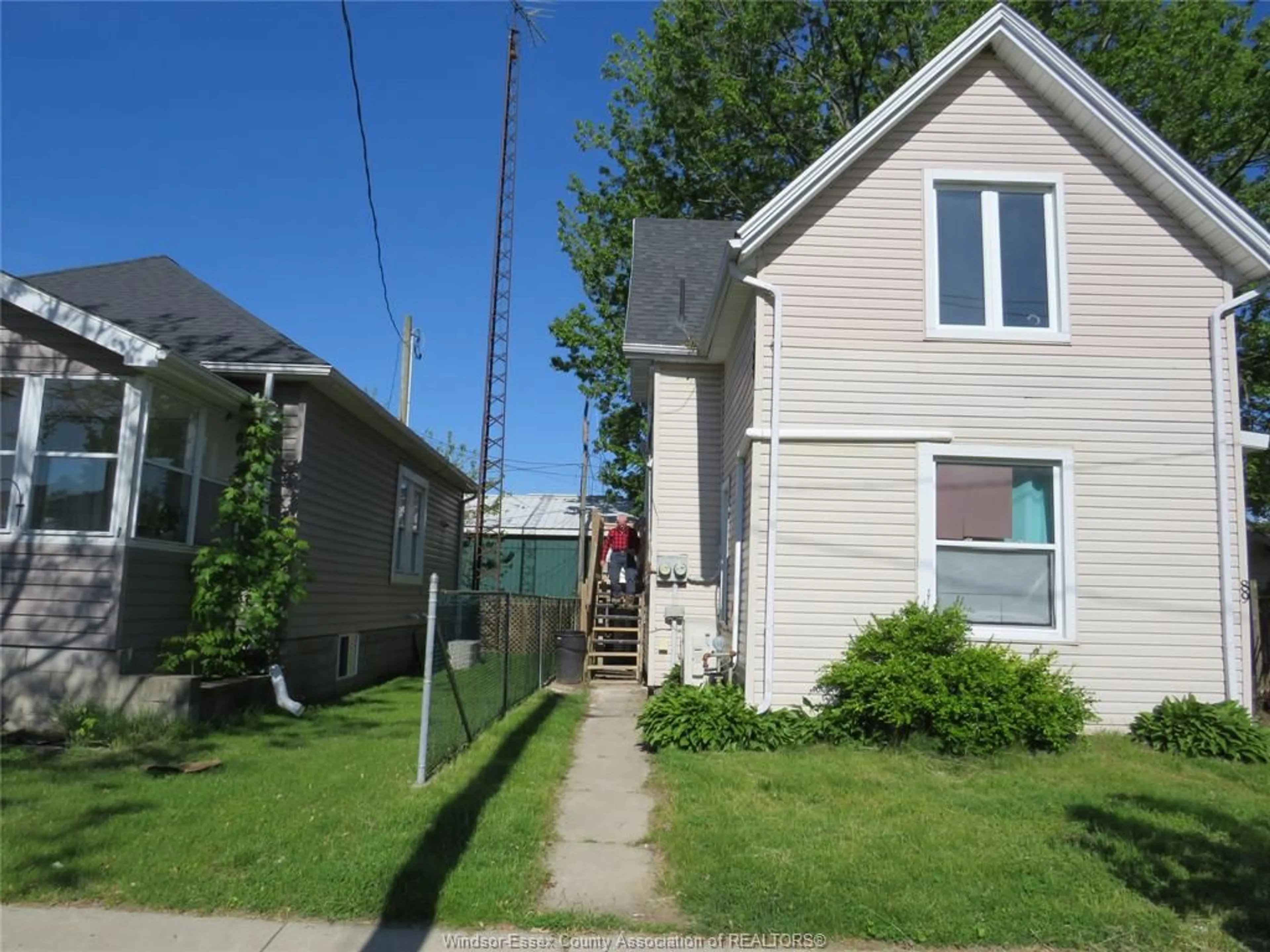 Unknown for 89 PRINCESS, Leamington Ontario N8H 2Z1