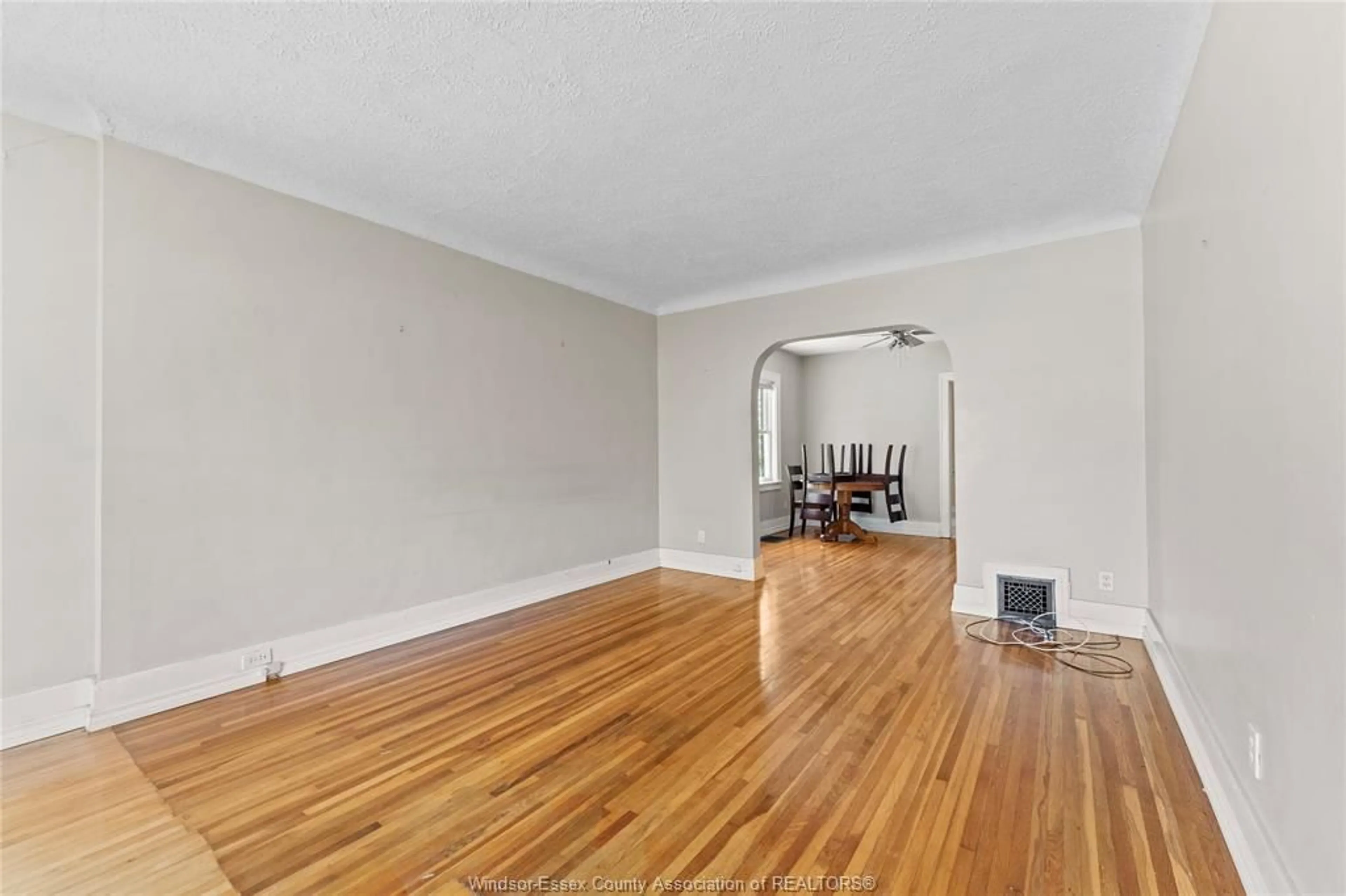 A pic of a room for 2423 PRINCESS, Windsor Ontario N8T 1V2