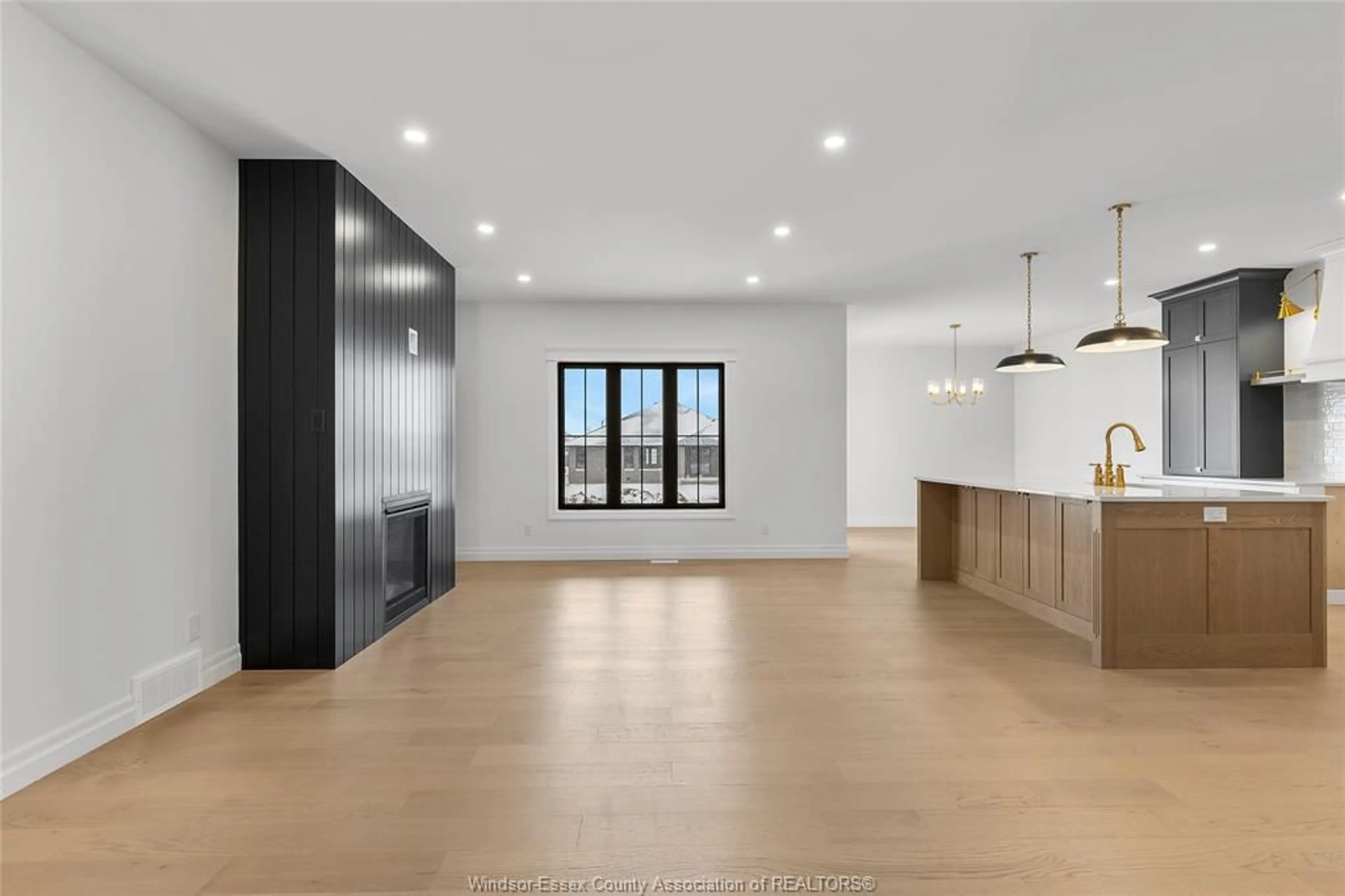 Open concept kitchen, unknown for 1937 VILLA CANAL, Kingsville Ontario N9Y 0G5
