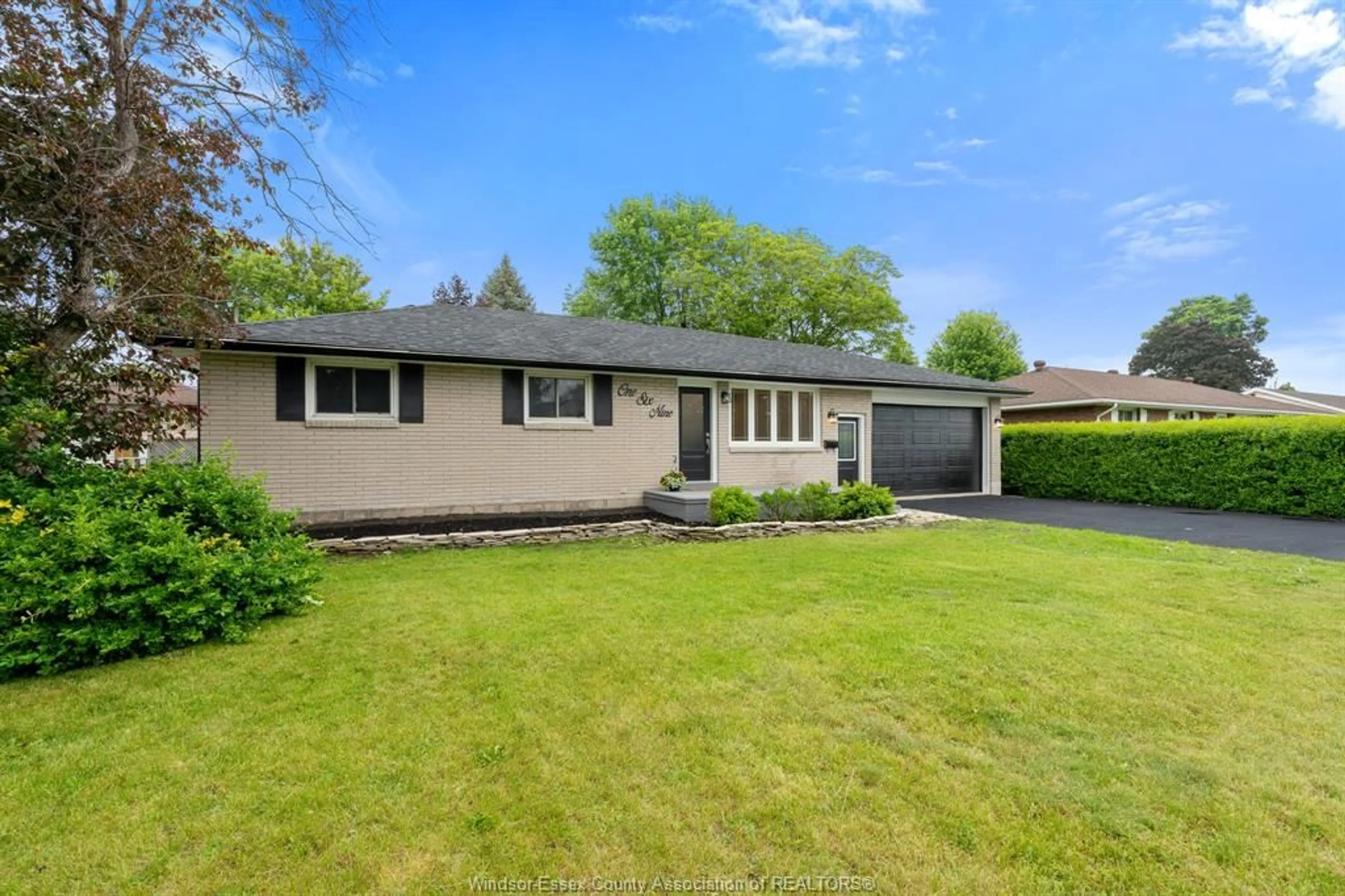 Home with vinyl exterior material, street for 169 VERMONT St, LaSalle Ontario N9J 1C8