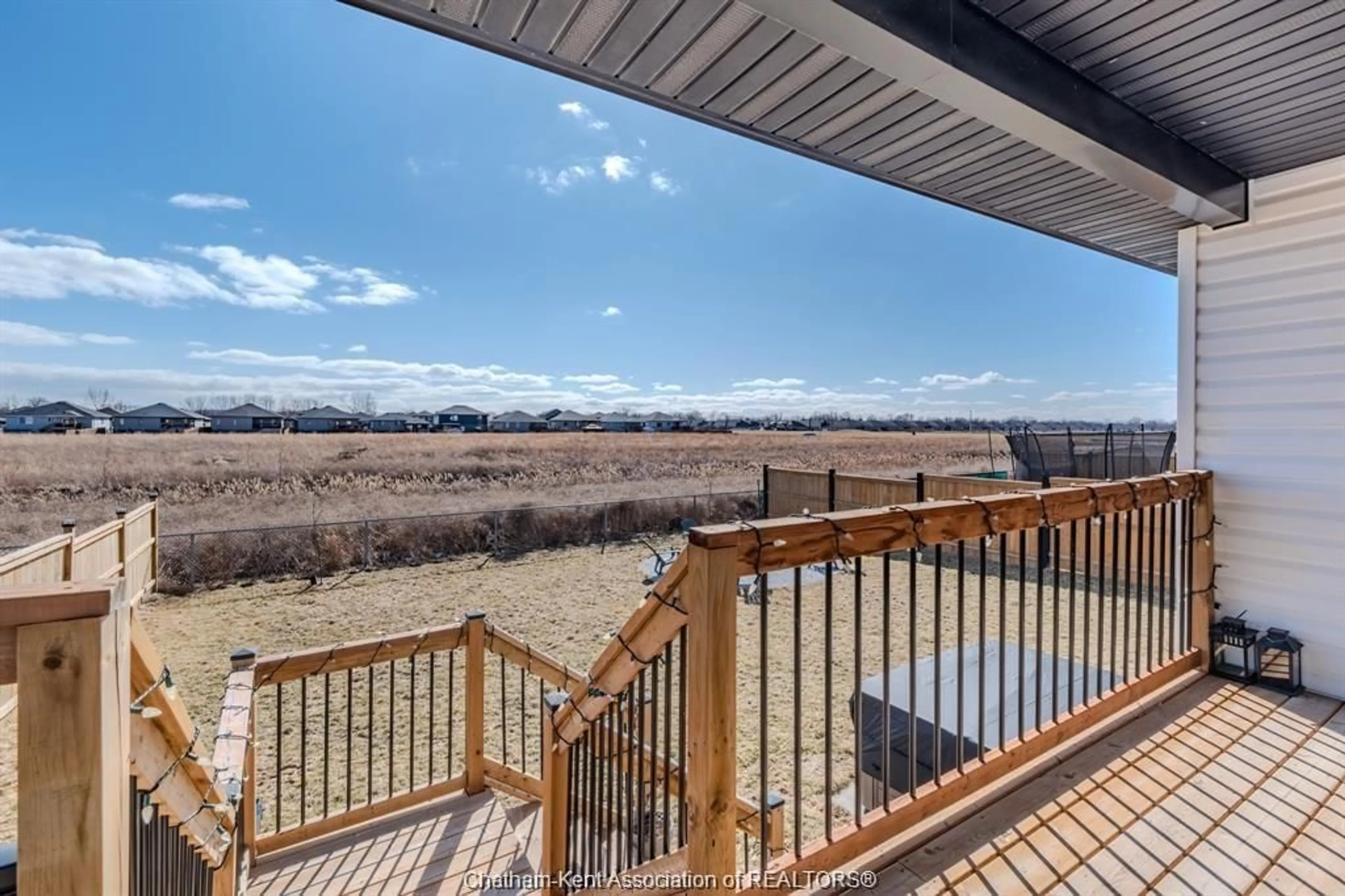 A pic from outside/outdoor area/front of a property/back of a property/a pic from drone, water/lake/river/ocean view for 129 Lambert St, Amherstburg Ontario N9V 0G5