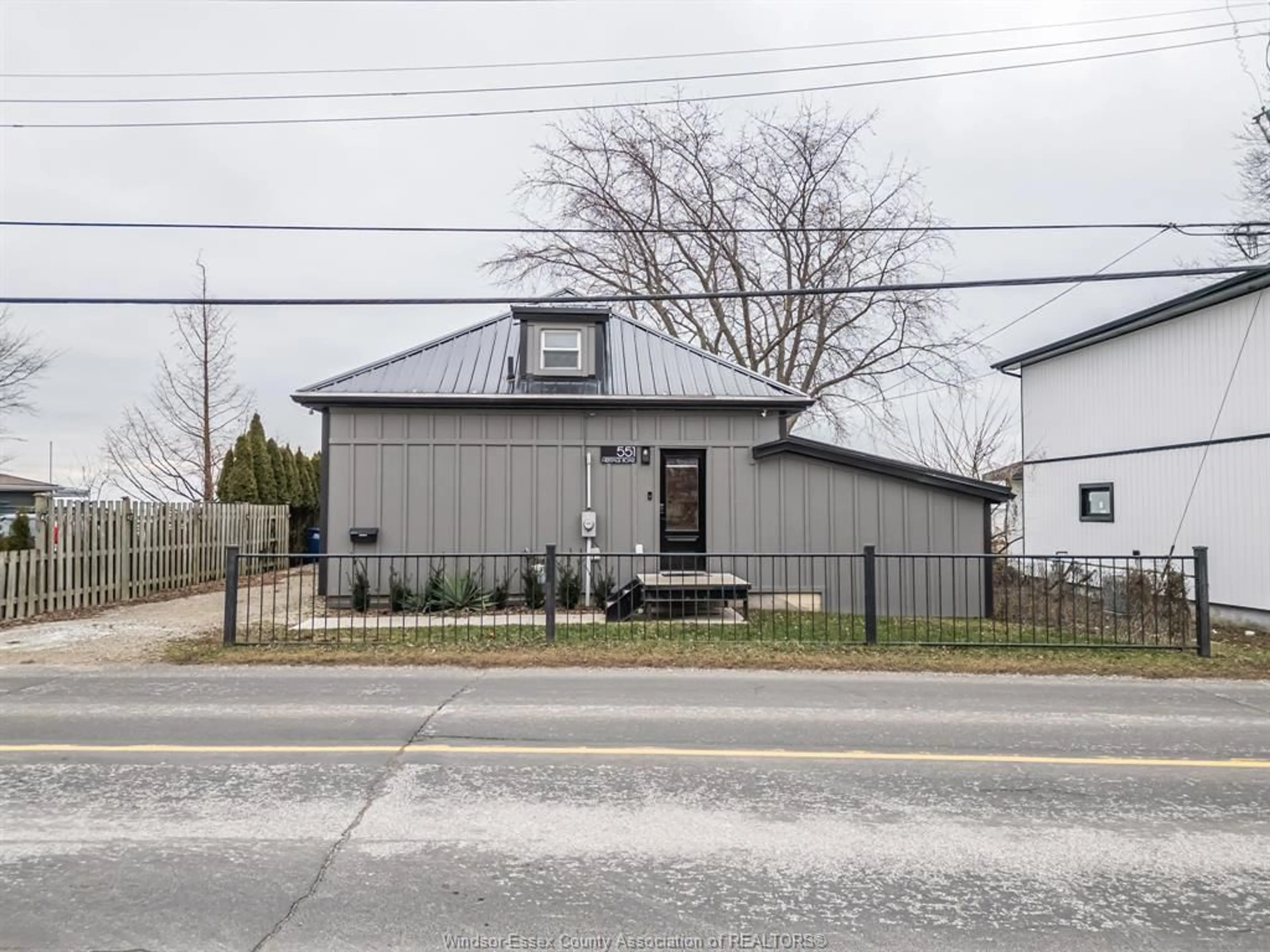 Unknown for 551 HERITAGE Rd, Kingsville Ontario N9Y 3A9