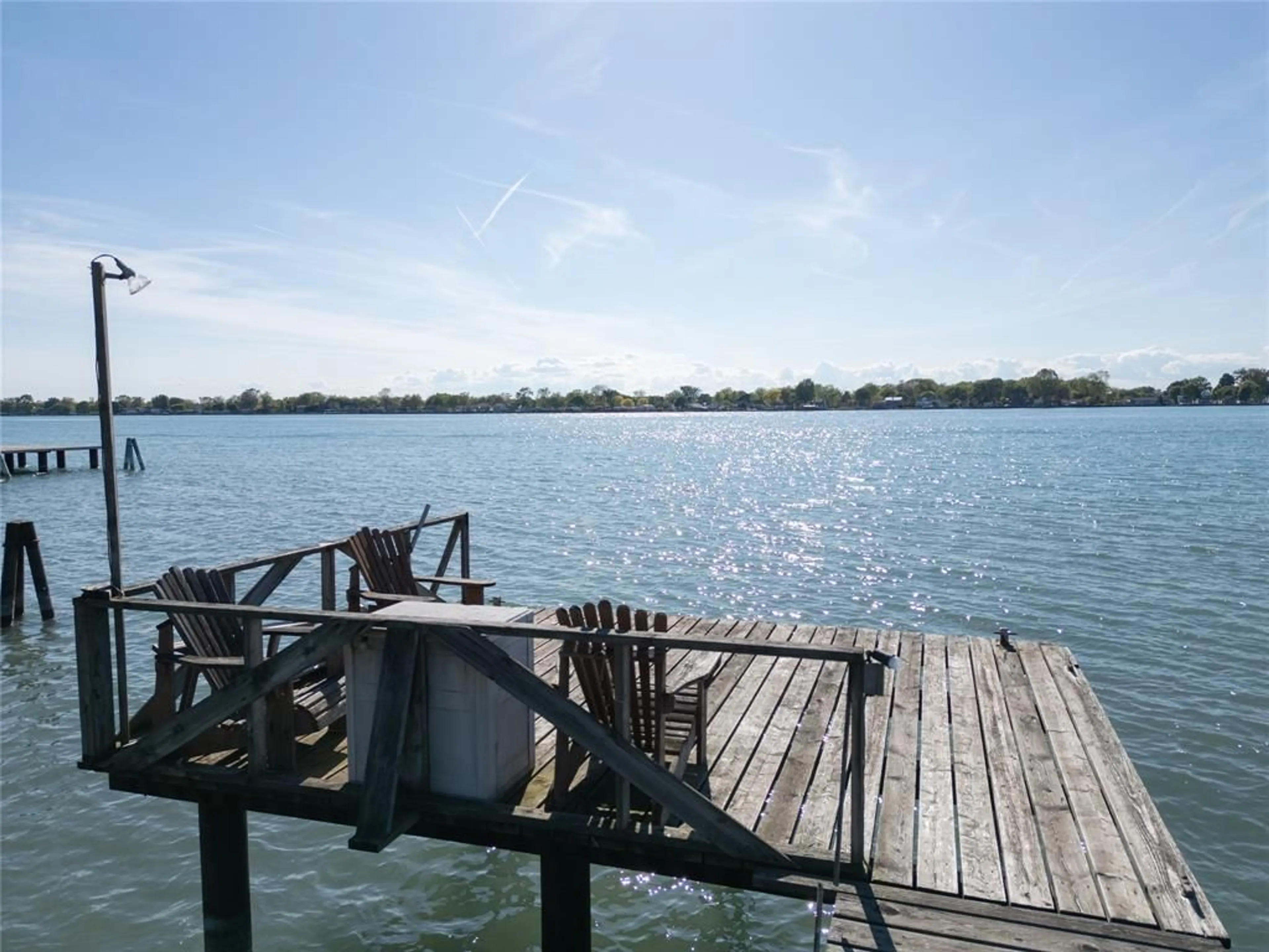 Blurry image for 4084 St Clair Pky, Port Lambton Ontario N0P 2B0