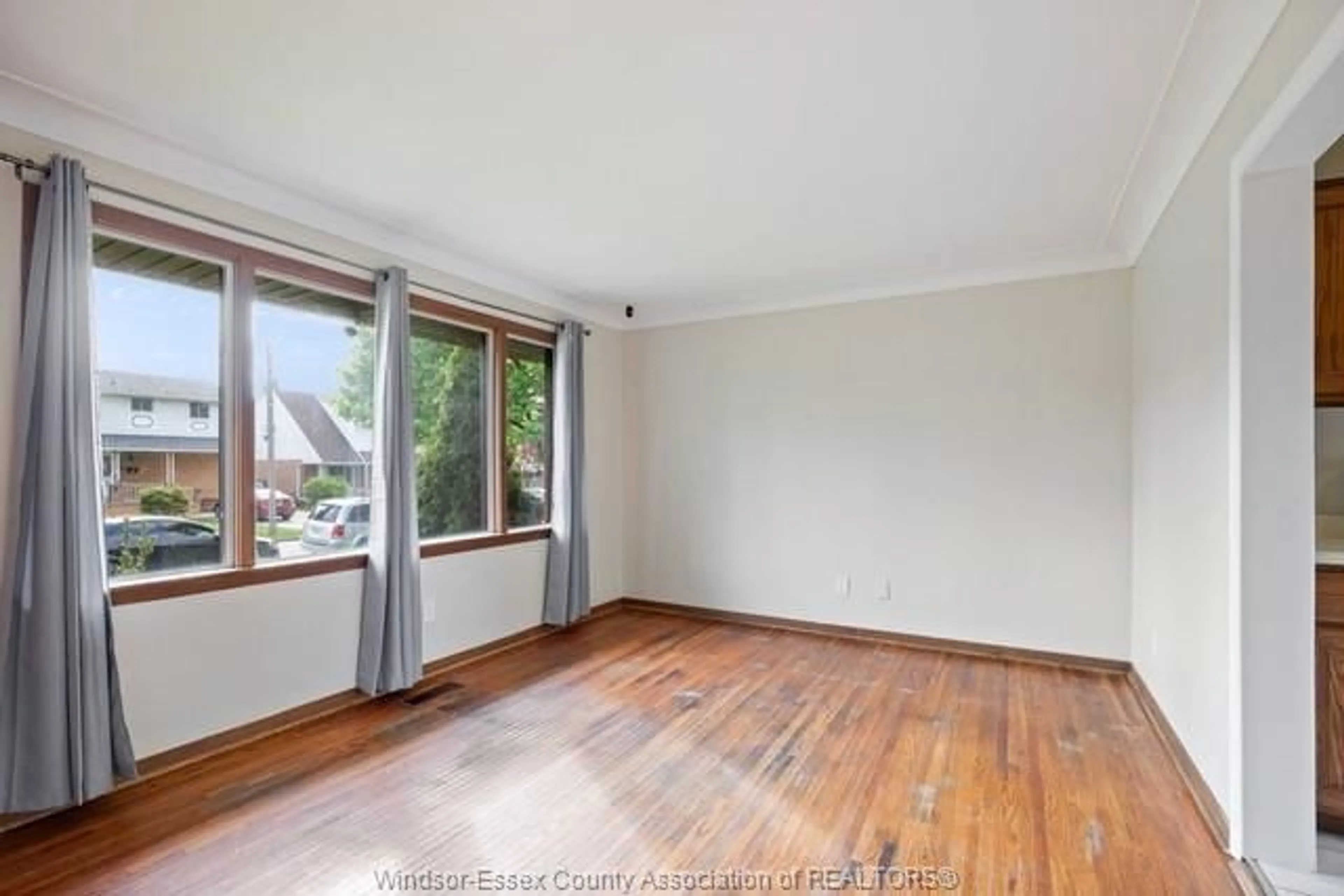 A pic of a room for 1105 Harrison, Windsor Ontario N9C 3J4