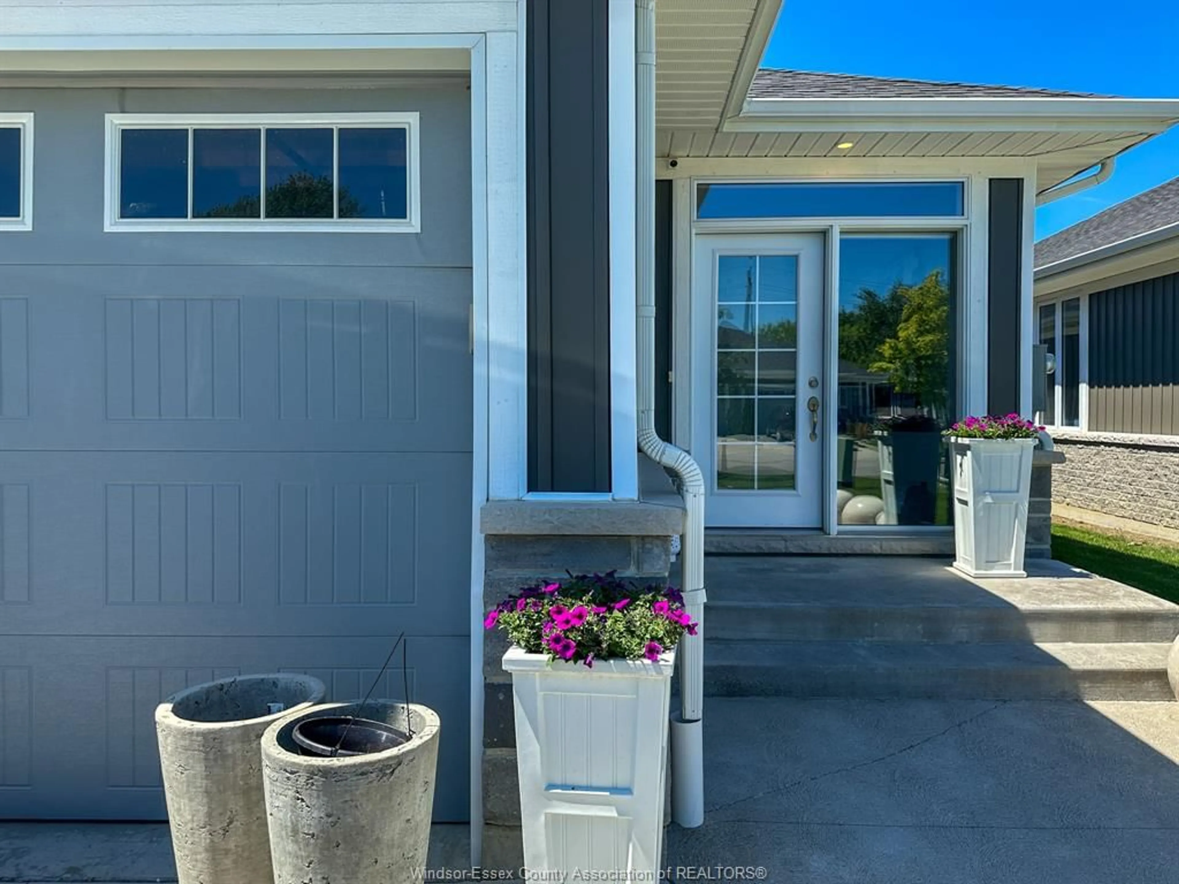 Home with vinyl exterior material, street for 1935 ETHAN, Windsor Ontario N8T 1G1