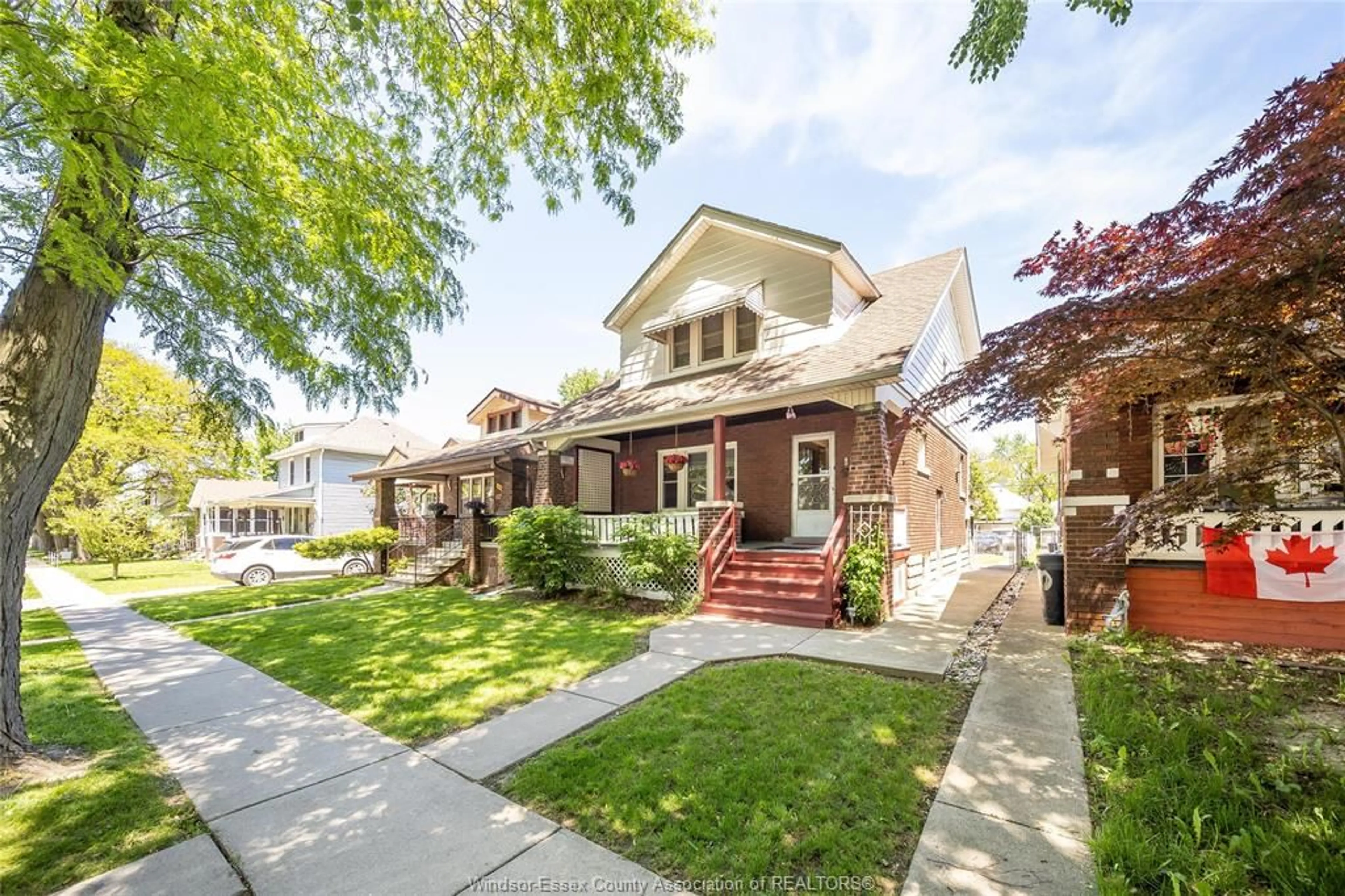 Home with brick exterior material, street for 1414 GLADSTONE Ave, Windsor Ontario N8X 1L8
