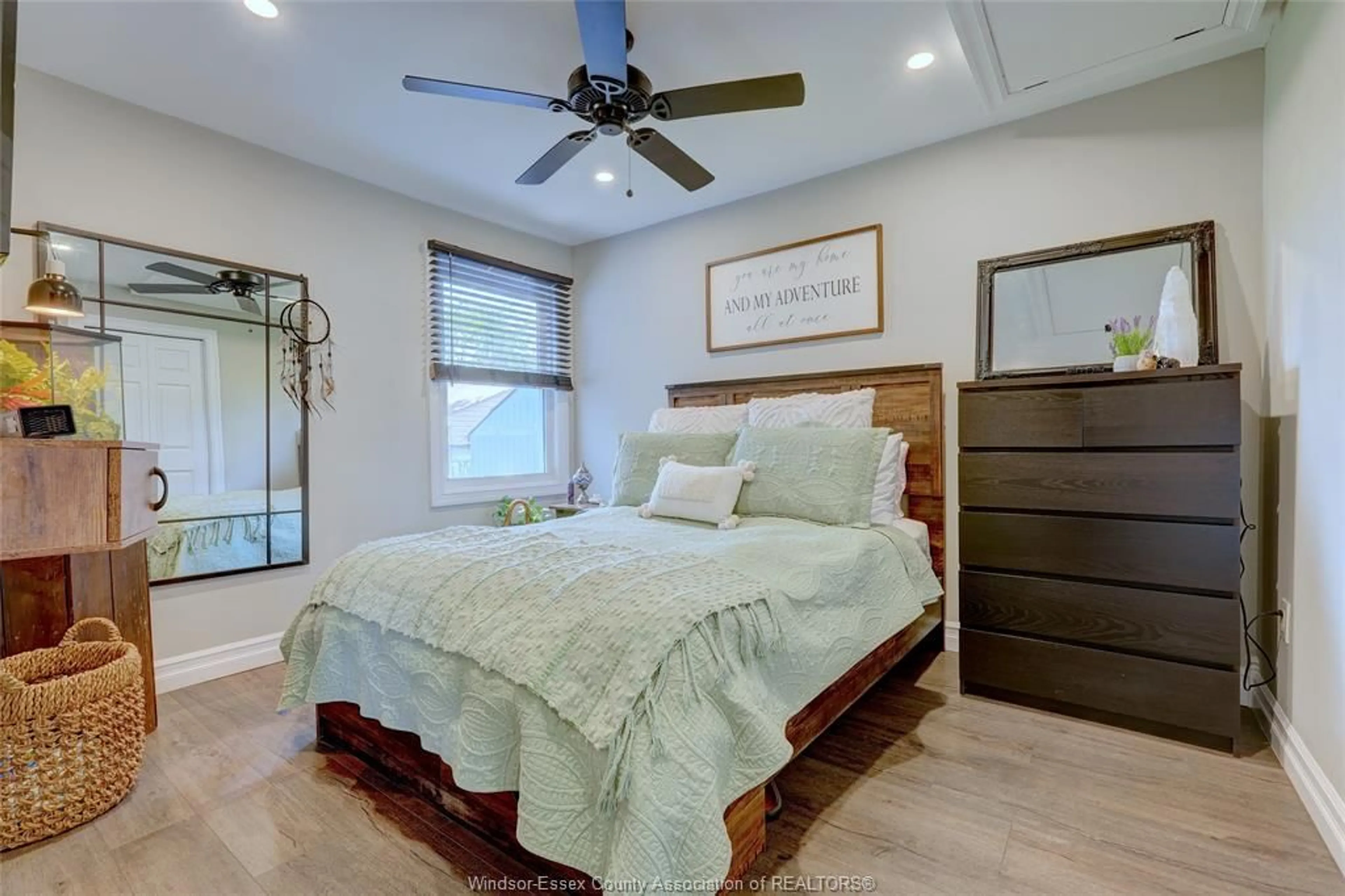 Bedroom with bed, unknown for 1393 LABADIE Rd, Windsor Ontario N8Y 4G9