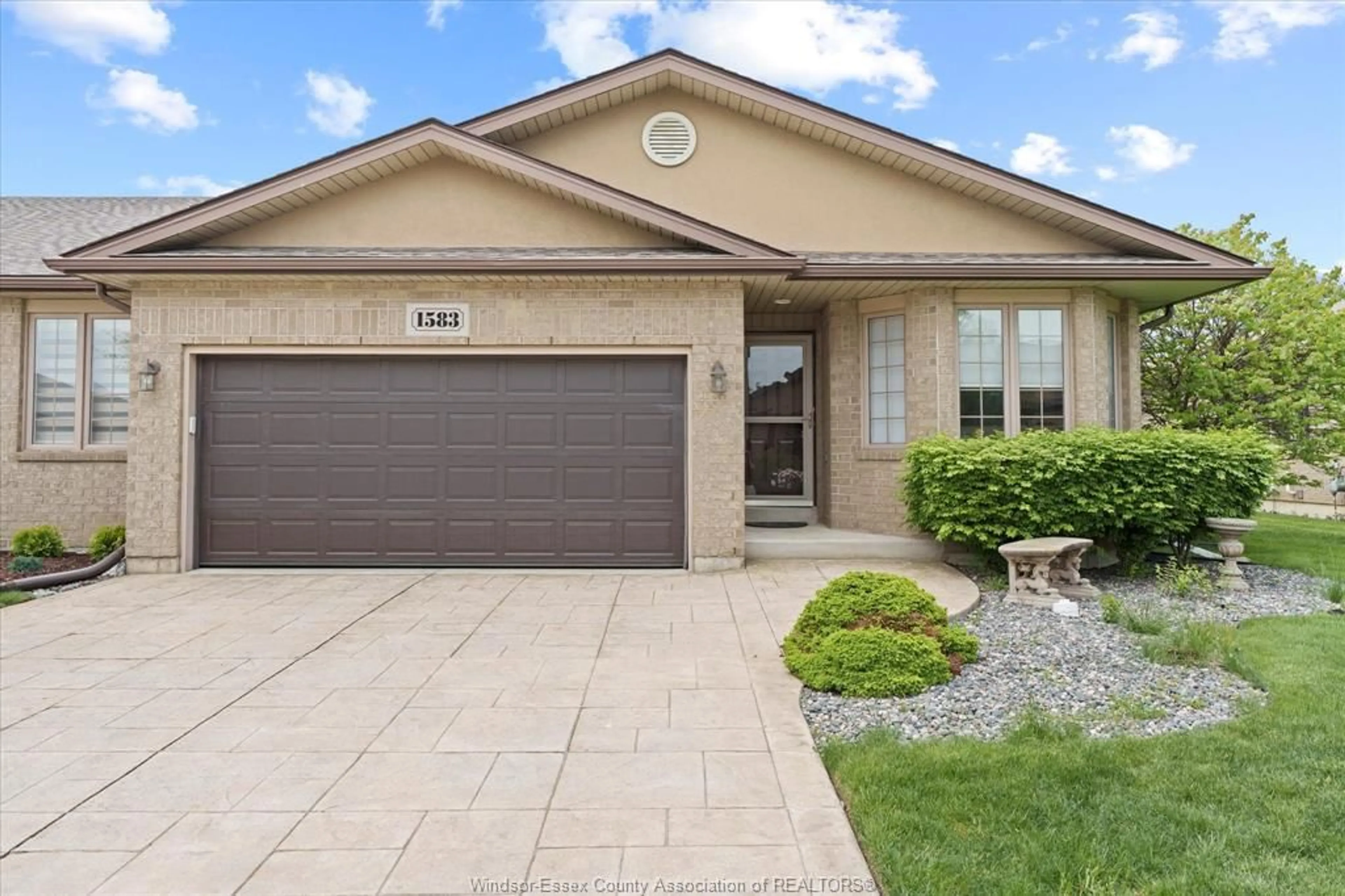 Unknown for 1583 Luxury Ave, Windsor Ontario N8P 1S7