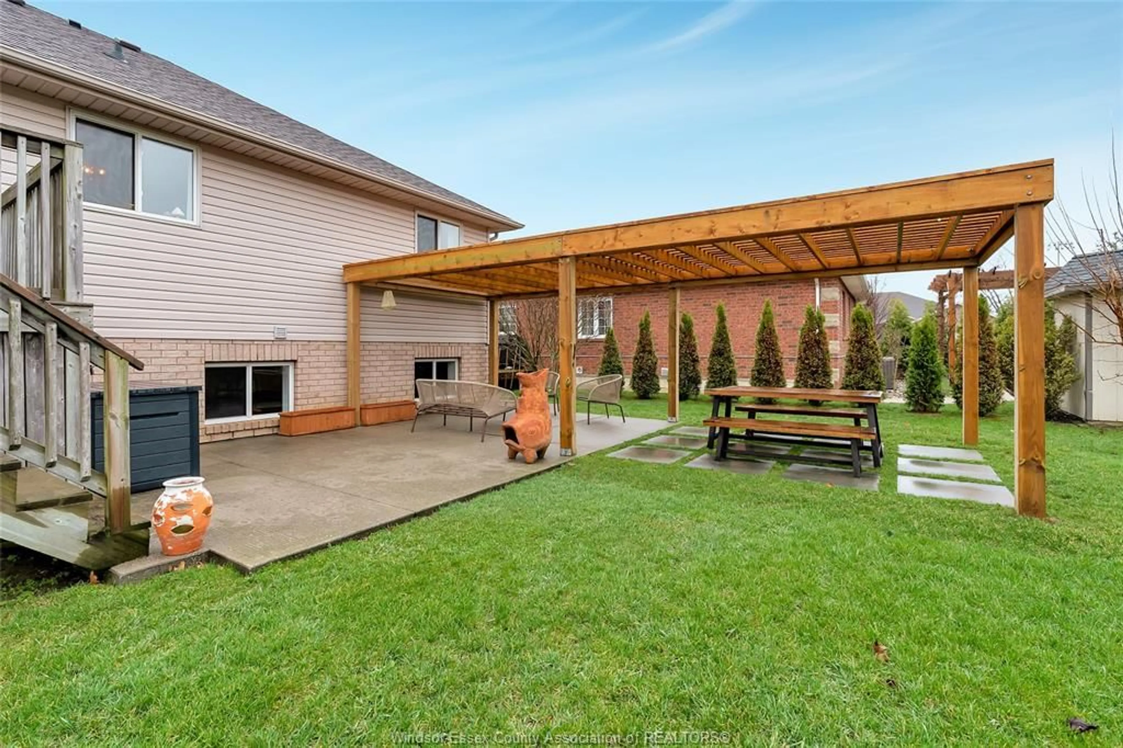 Patio, unknown for 105 JOANNE, Leamington Ontario N8H 5N7