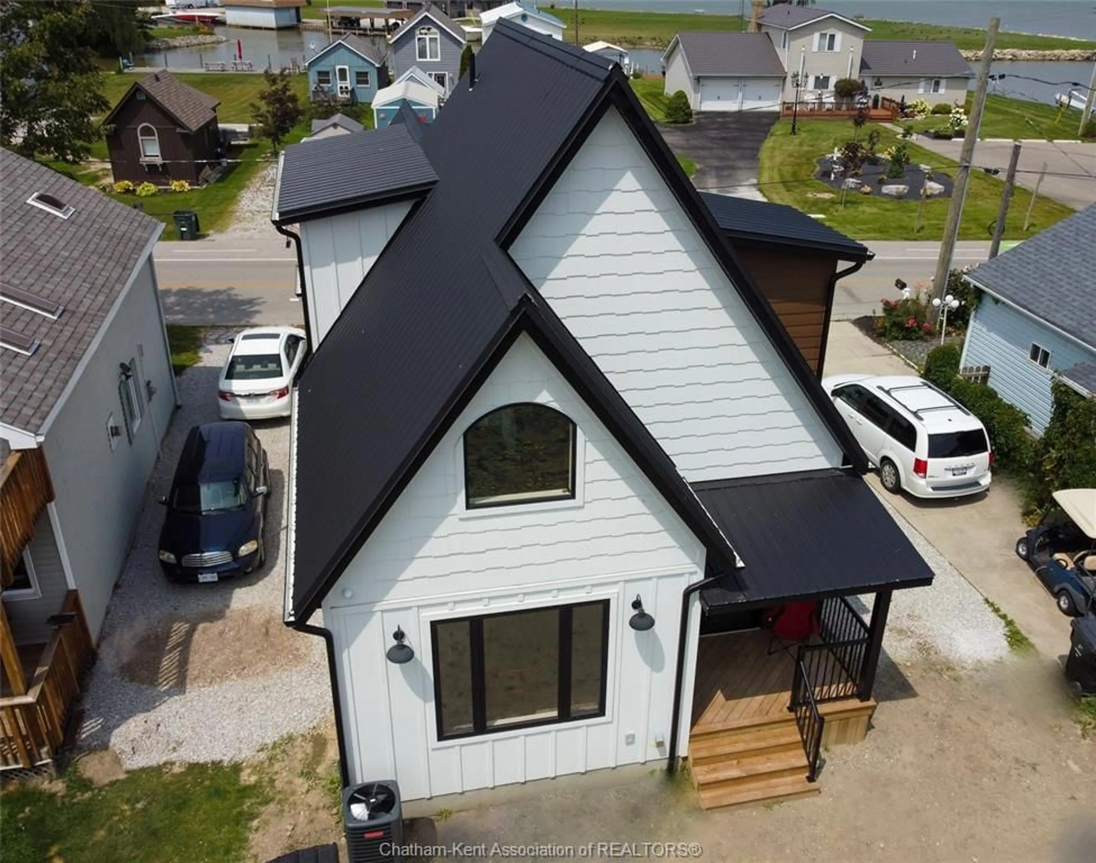 A pic from outside/outdoor area/front of a property/back of a property/a pic from drone, street for 19260 Lakeside Dr, Lighthouse Cove Ontario N0P 2L0