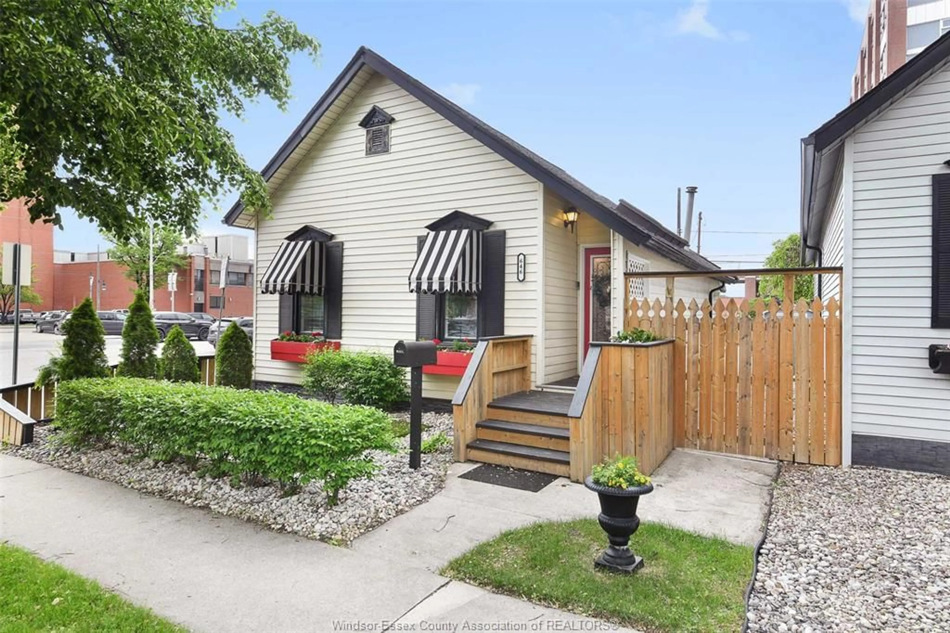 Home with brick exterior material, street for 646 ARGYLE, Windsor Ontario N8Y 3J6