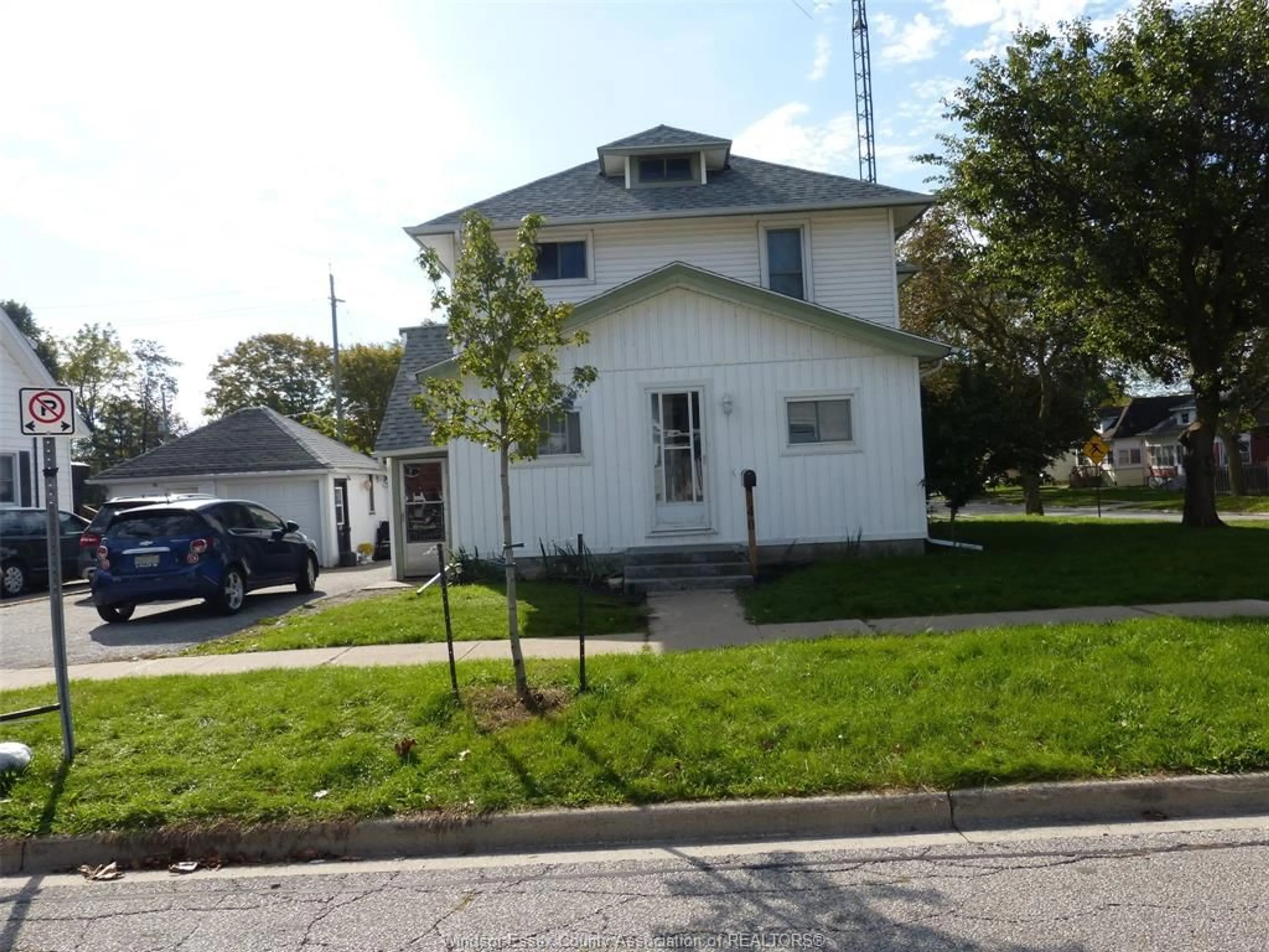 Unknown for 40 ASKEW, Leamington Ontario N8H 1X7