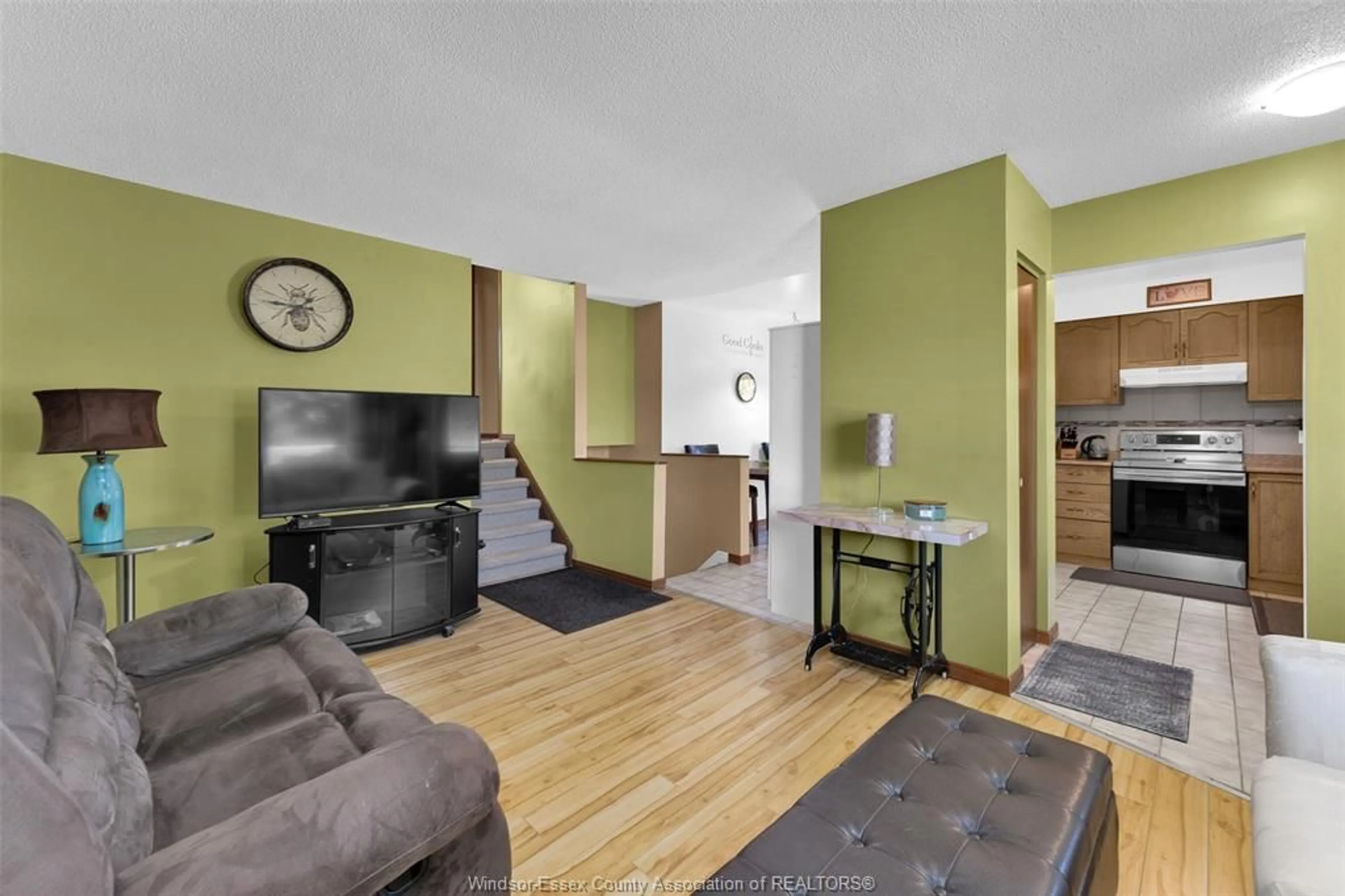 Living room with furniture, unknown for 1525 READING St, Windsor Ontario N8W 5E9