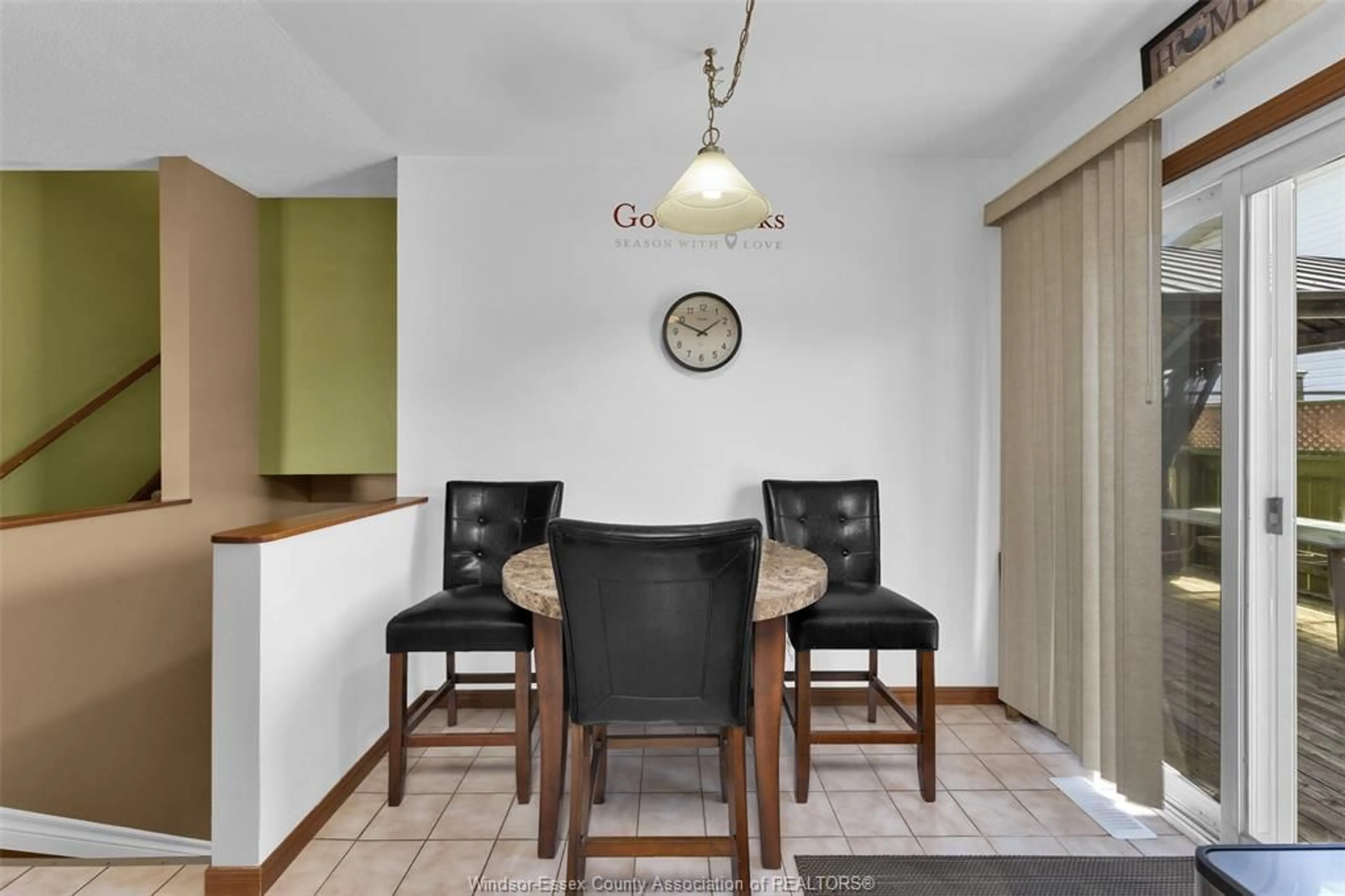 Dining room, unknown for 1525 READING St, Windsor Ontario N8W 5E9