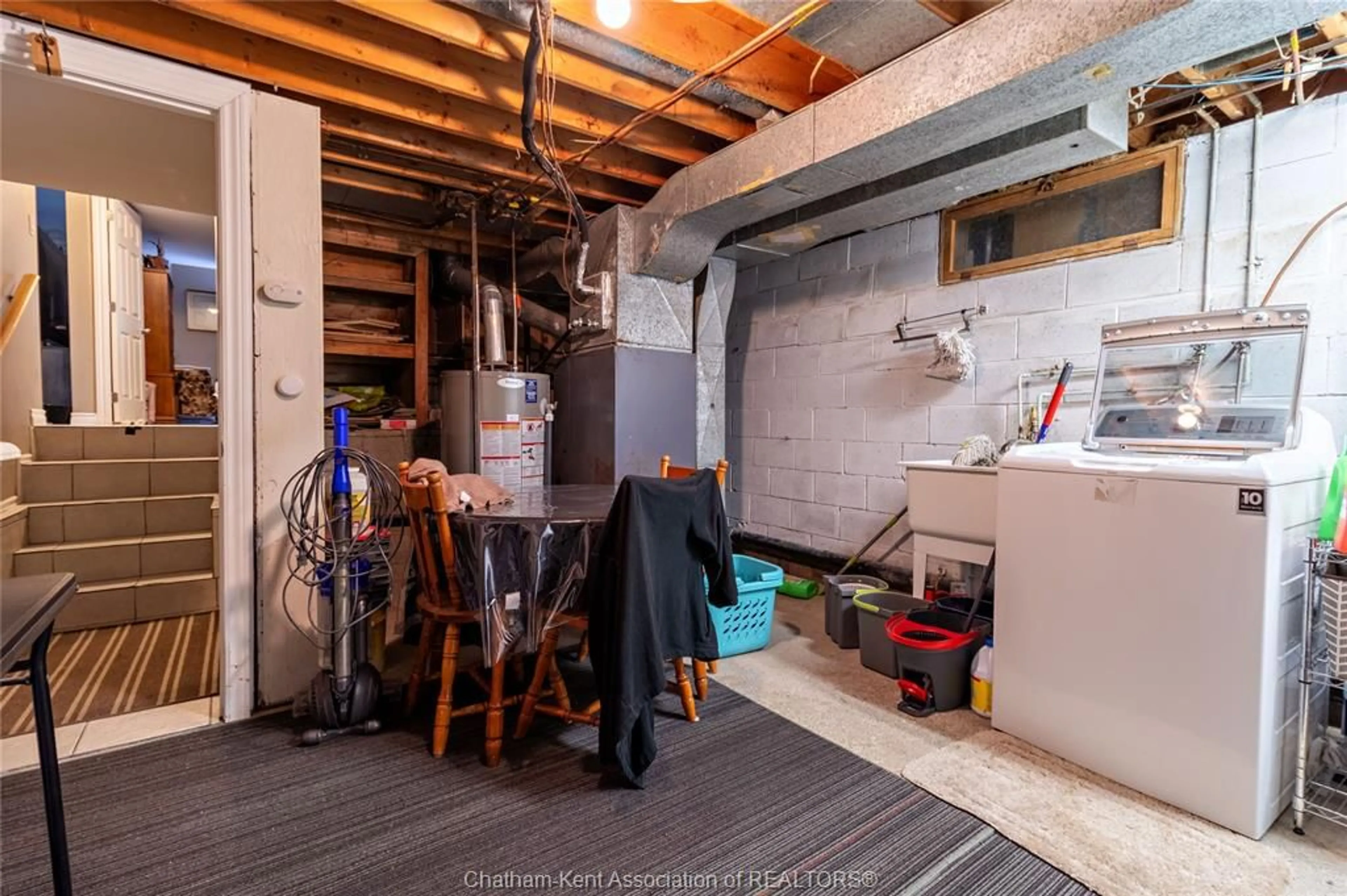 Unknown for 282 PARK Ave, Chatham Ontario N7M 3V9