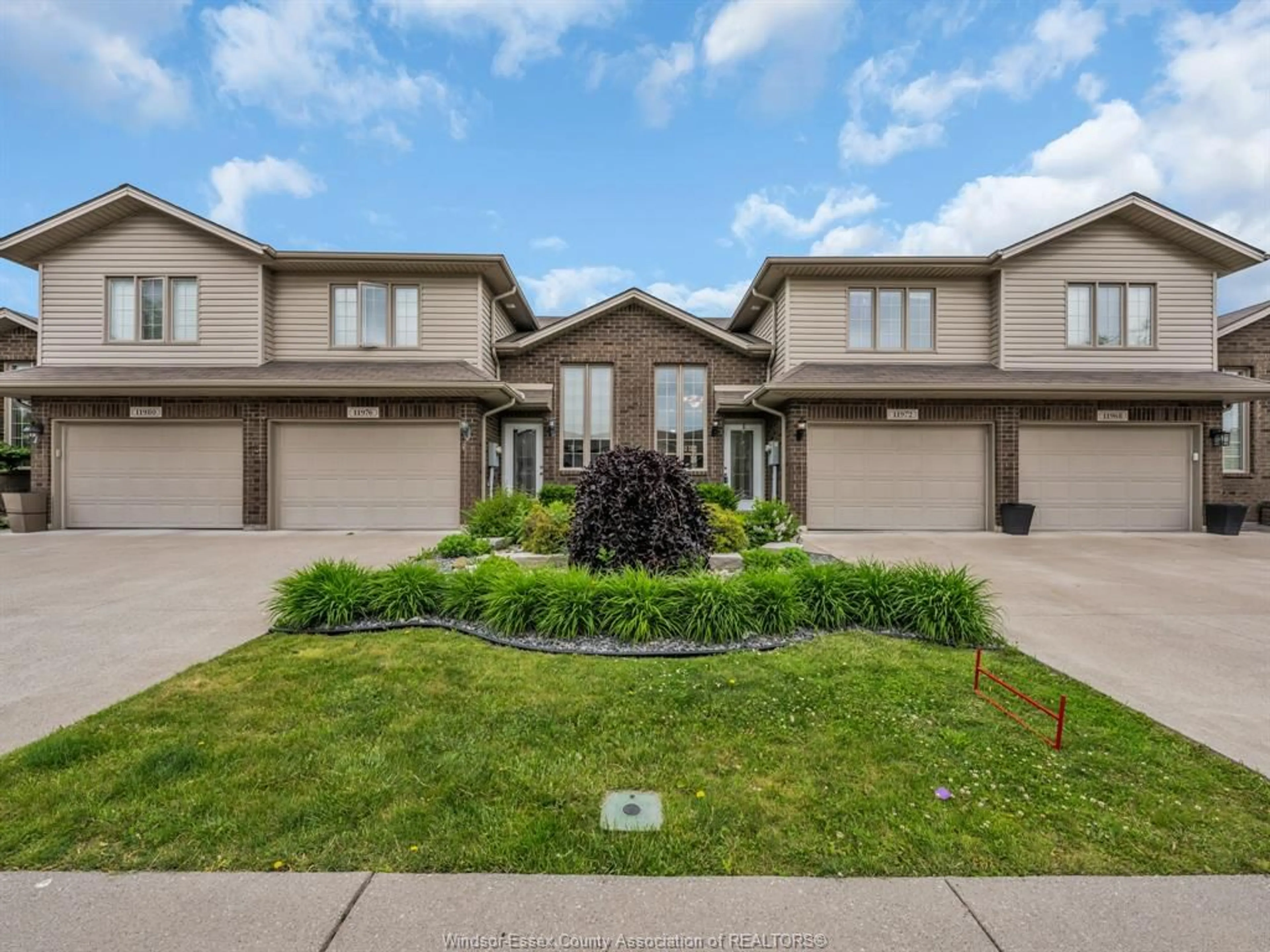 A pic from outside/outdoor area/front of a property/back of a property/a pic from drone, street for 11972 BOULDER Cres, Windsor Ontario N8P 1Z6