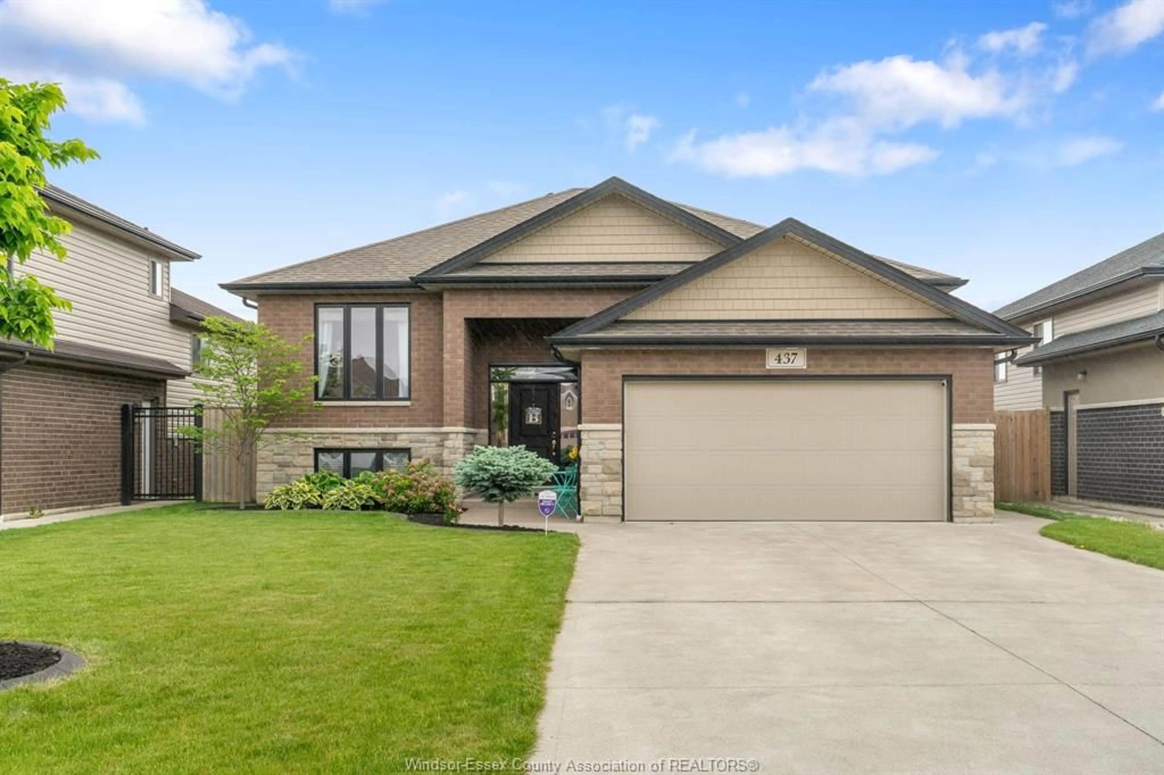 Home with brick exterior material, street for 437 BROWN Cres, Amherstburg Ontario N9V 0C1