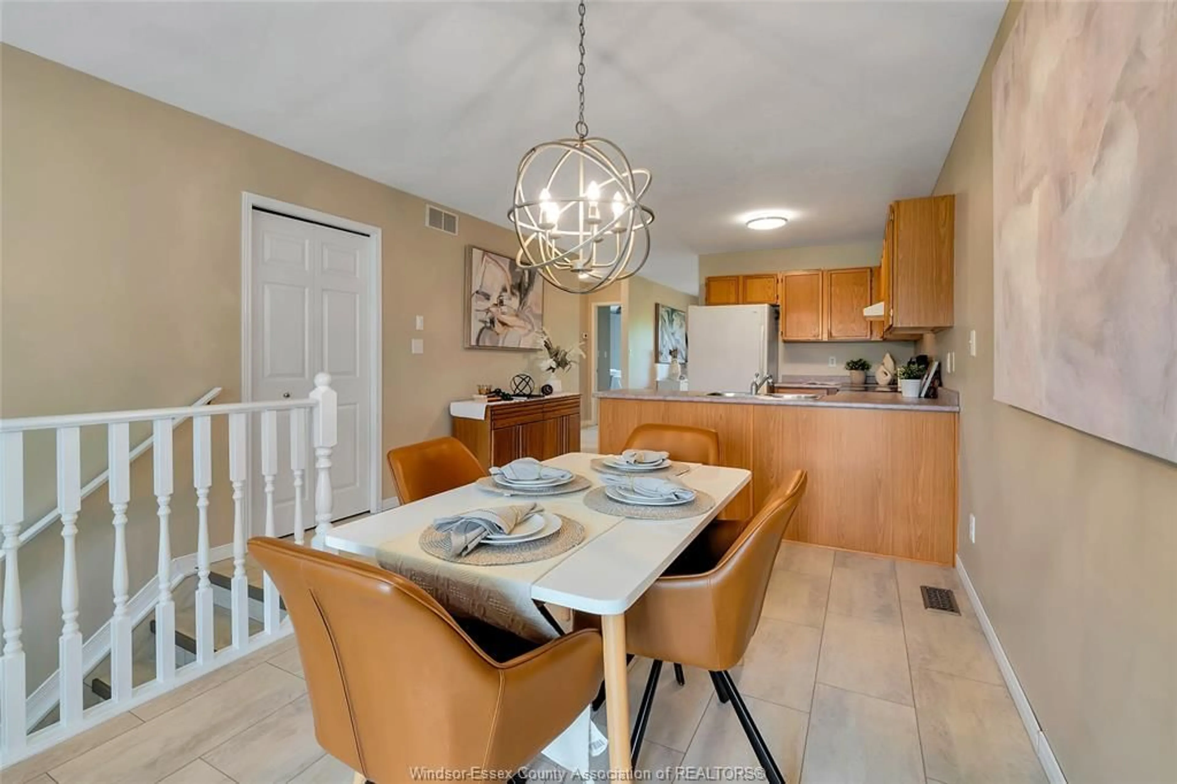 Dining room, ceramic/tile floor for 4184 ST. CLAIR, LaSalle Ontario N9H 2N4