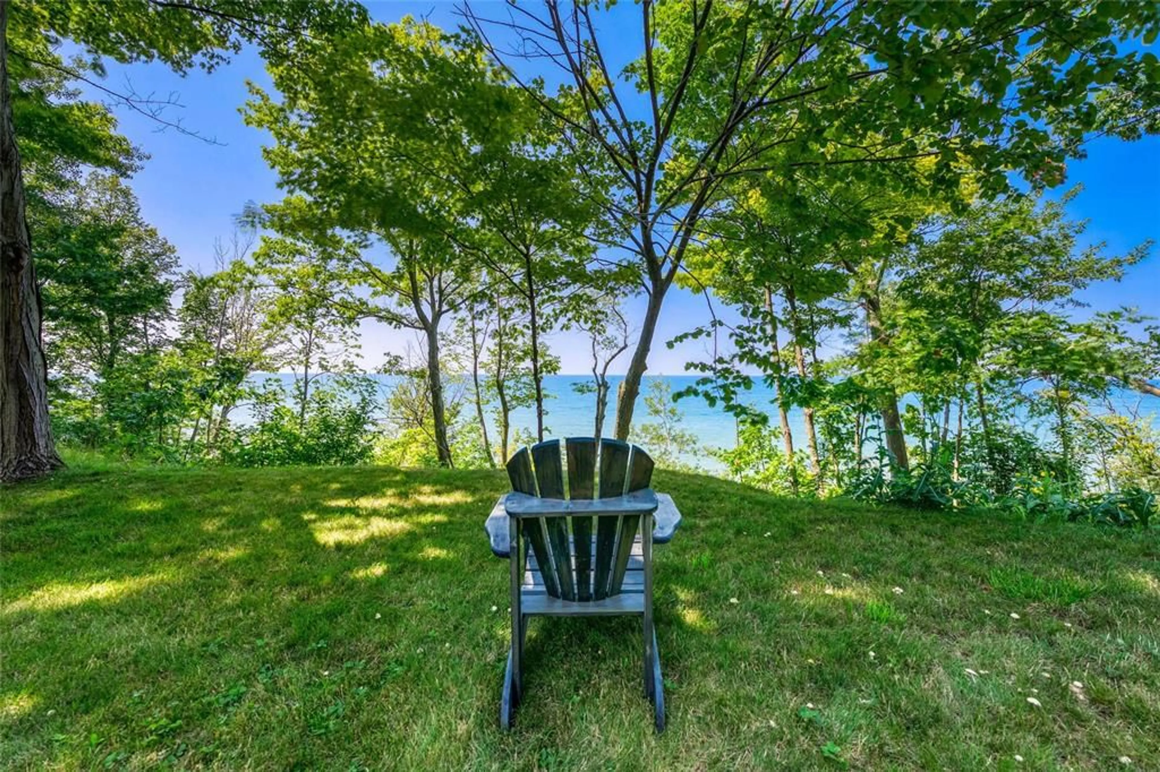 Patio, water/lake/river/ocean view for 5168 LAKESHORE Rd, Plympton-Wyoming Ontario N0N 1J6