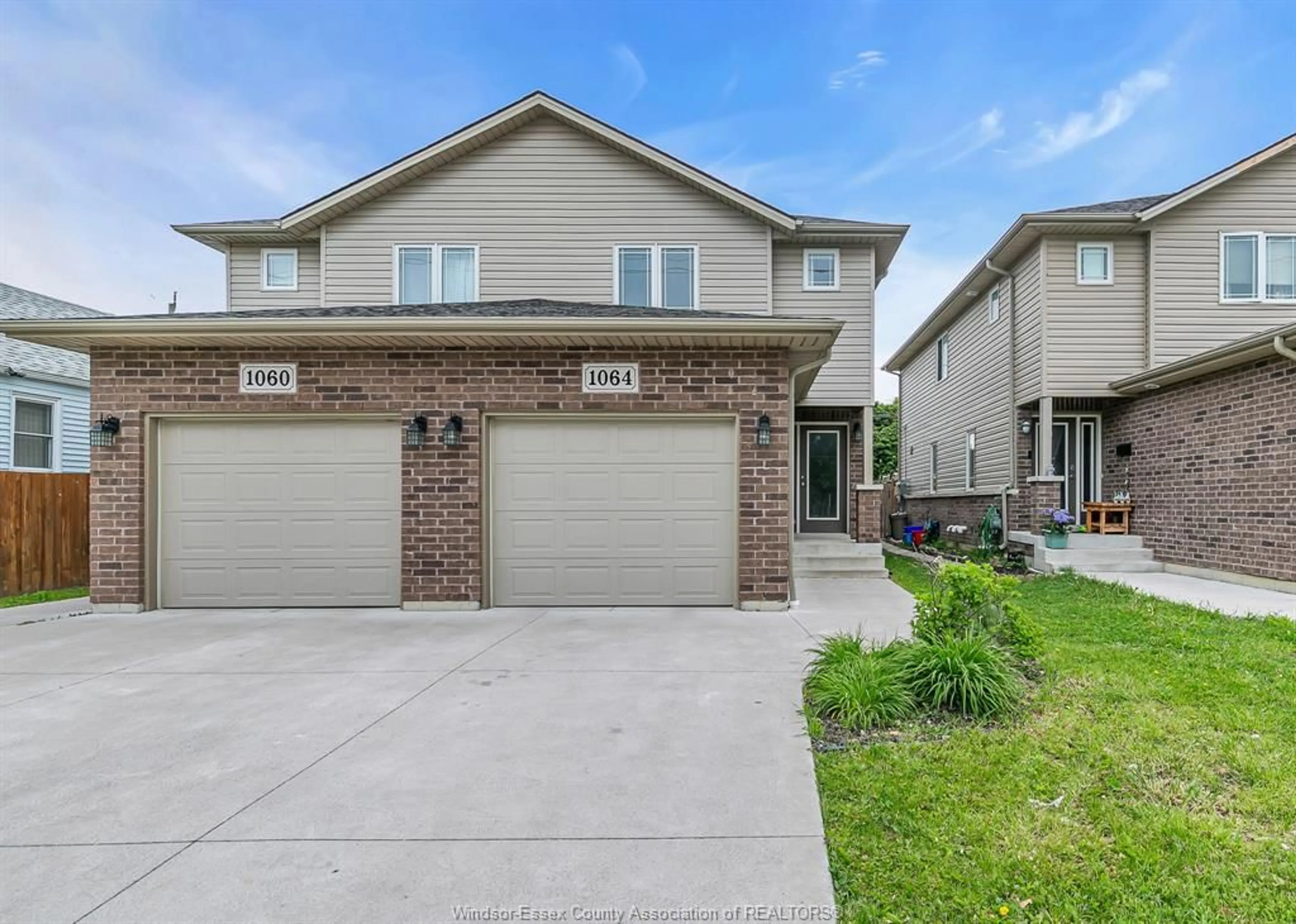 Home with brick exterior material, street for 1064 MERCER, Windsor Ontario N9A 1N9