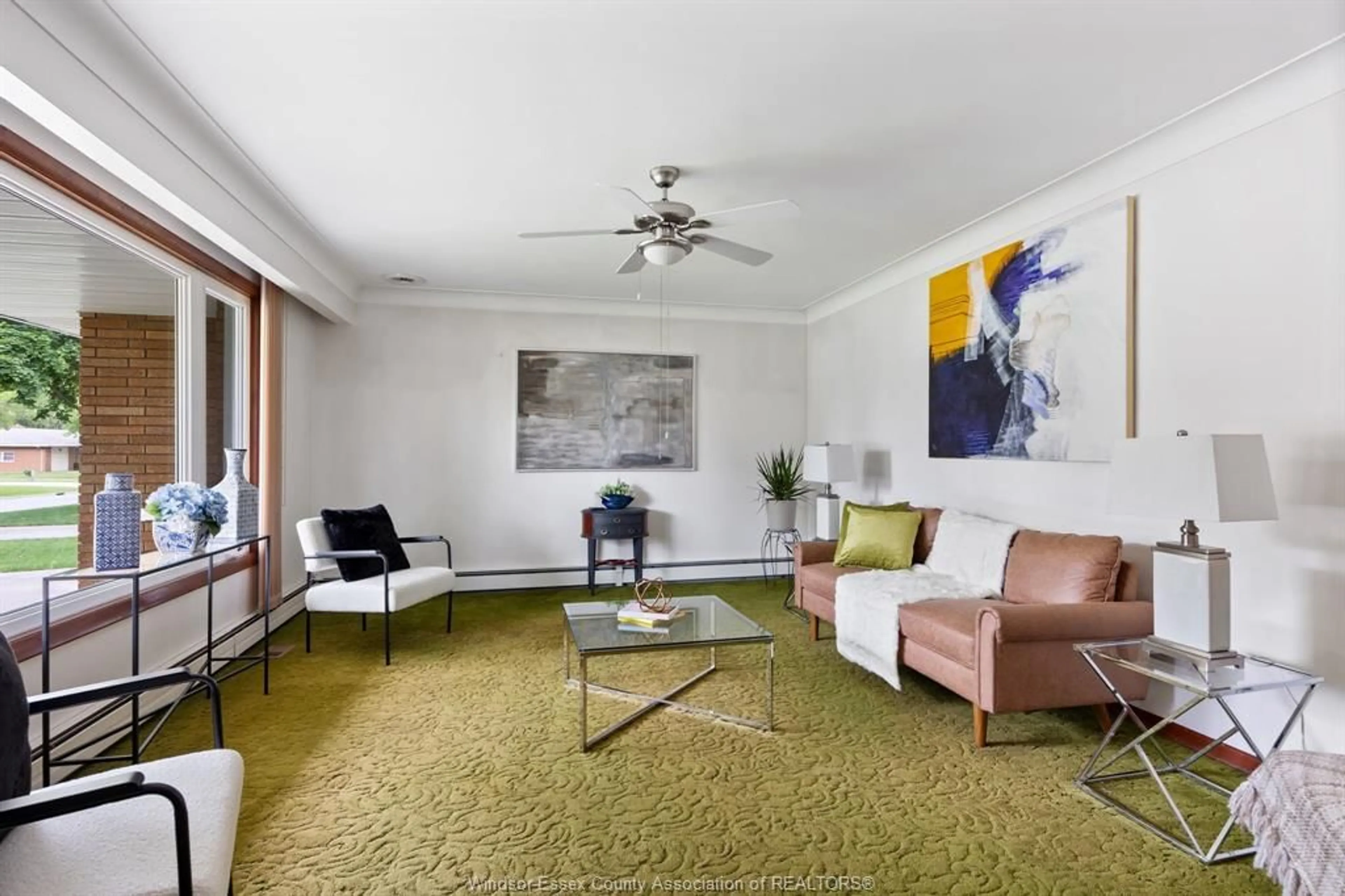 Living room with furniture, carpet floor for 2830 WESTMINSTER, Windsor Ontario N8T 1Y9