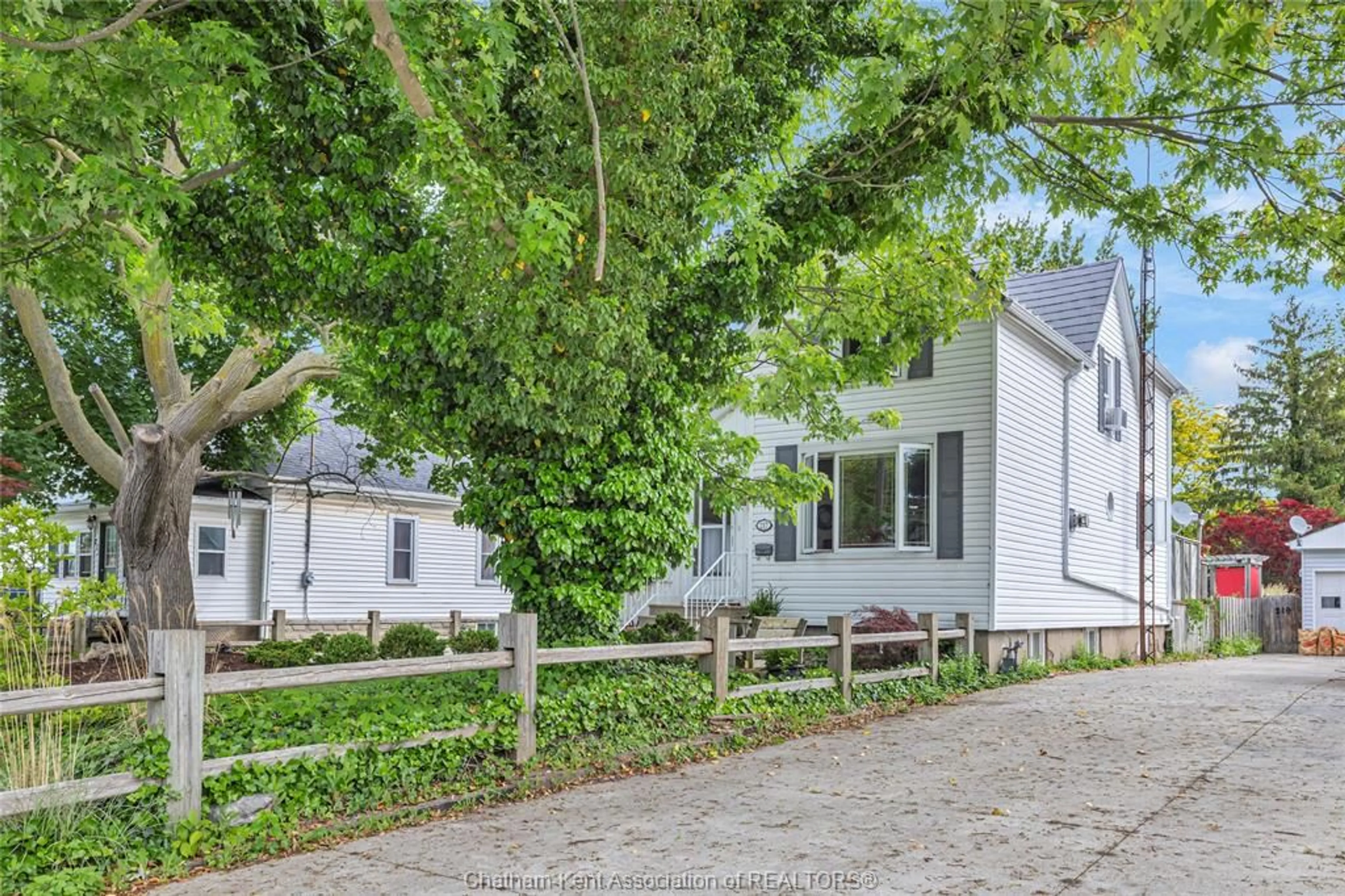Unknown for 217 INSHES Ave, Chatham Ontario N7M 2Z5