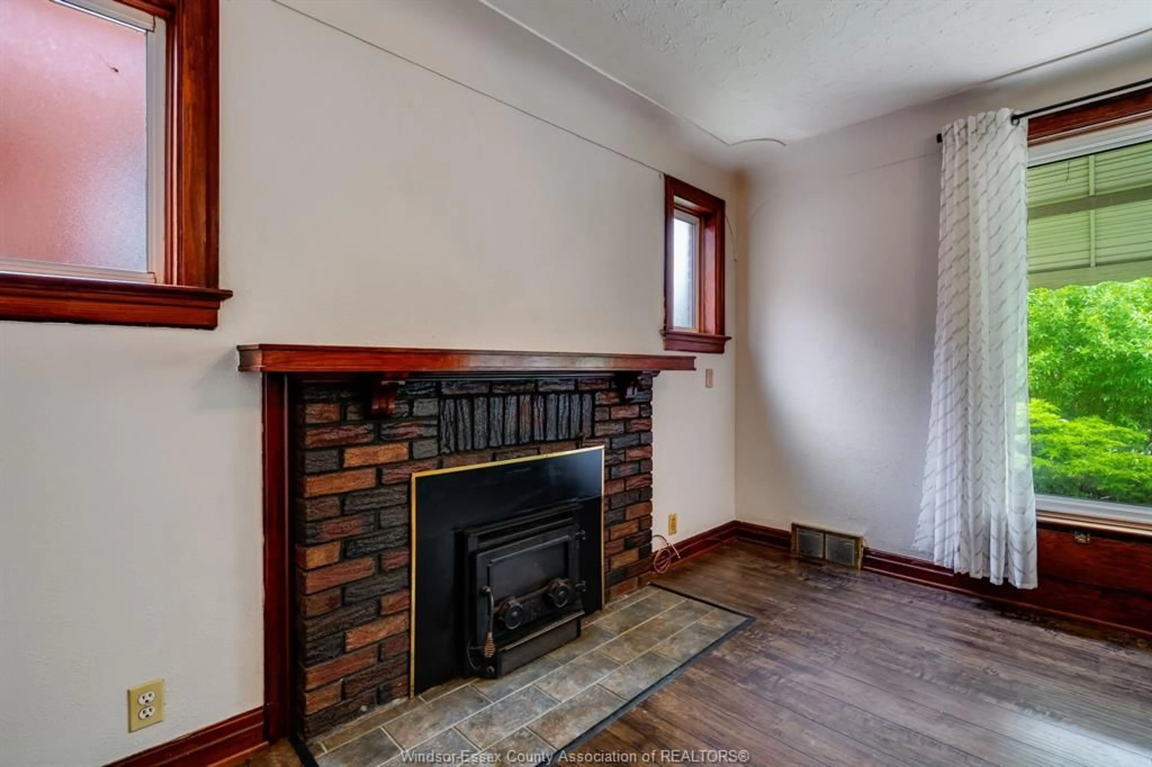A pic of a room for 95 TWEEDSMUIR Ave, Chatham Ontario N7M 3Z7