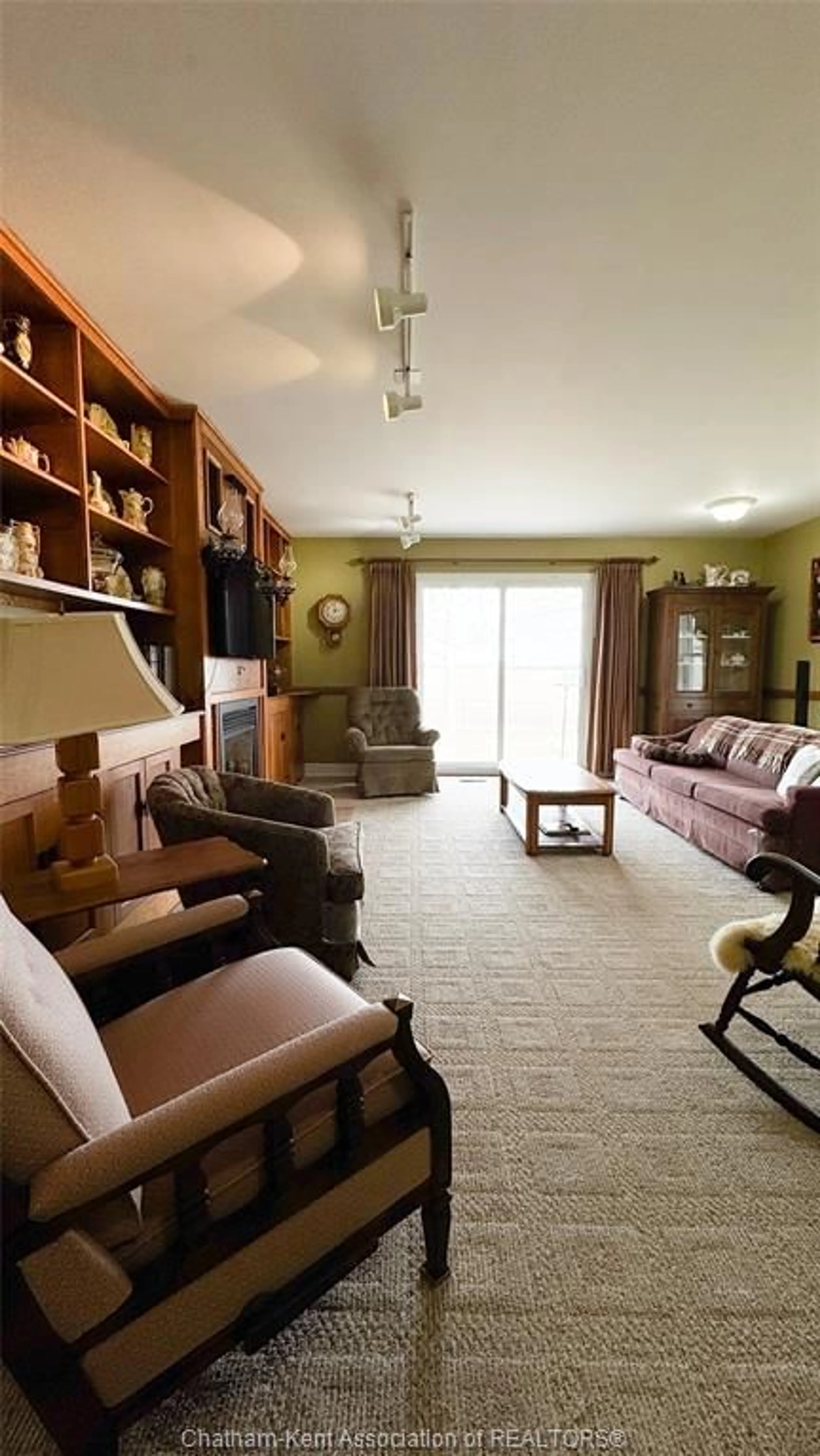 Living room with furniture, unknown for 21983 Communication Rd, Chatham-Kent Ontario N7M 5J3