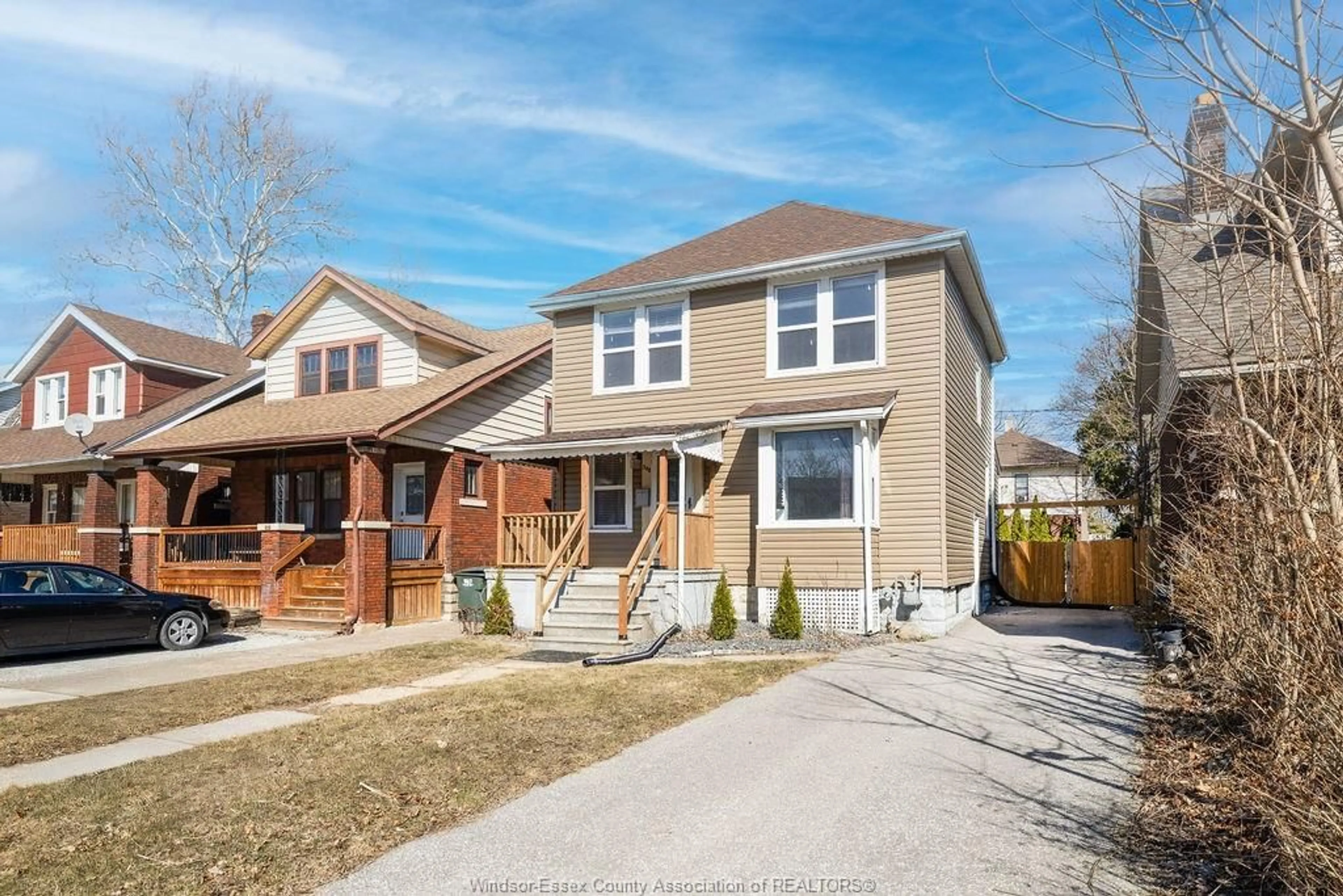 Home with brick exterior material, street for 348 RANKIN, Windsor Ontario N9B 2R7
