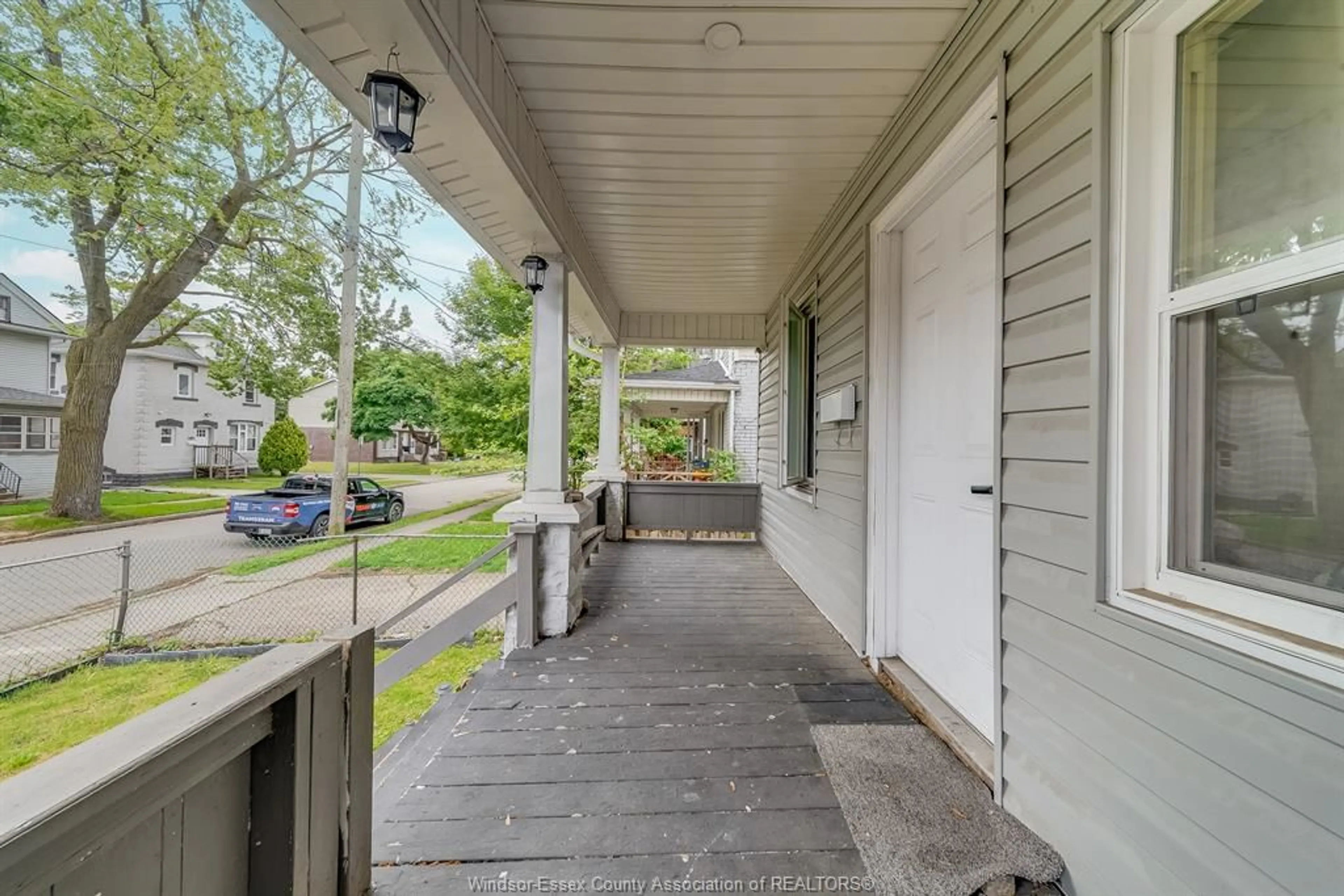 Unknown for 3268 BABY ST, Windsor Ontario N9C 1K8