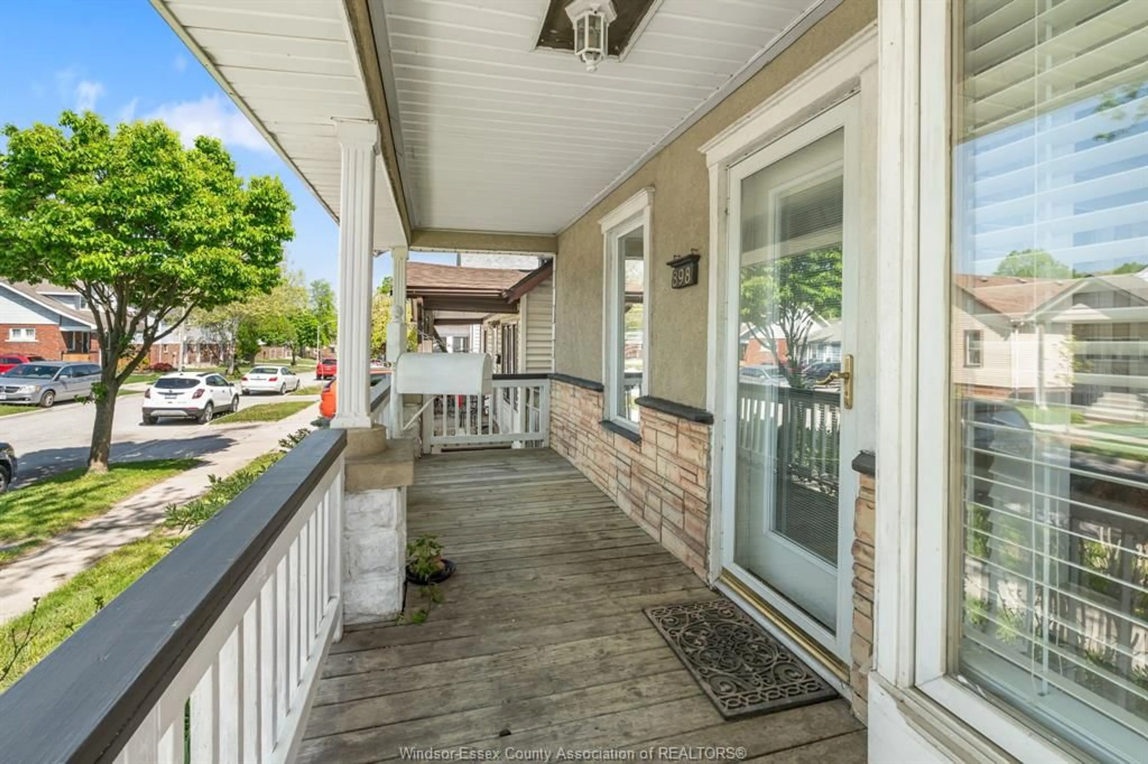 Patio, street for 898 JOS JANISSE Ave, Windsor Ontario N8Y 3A8