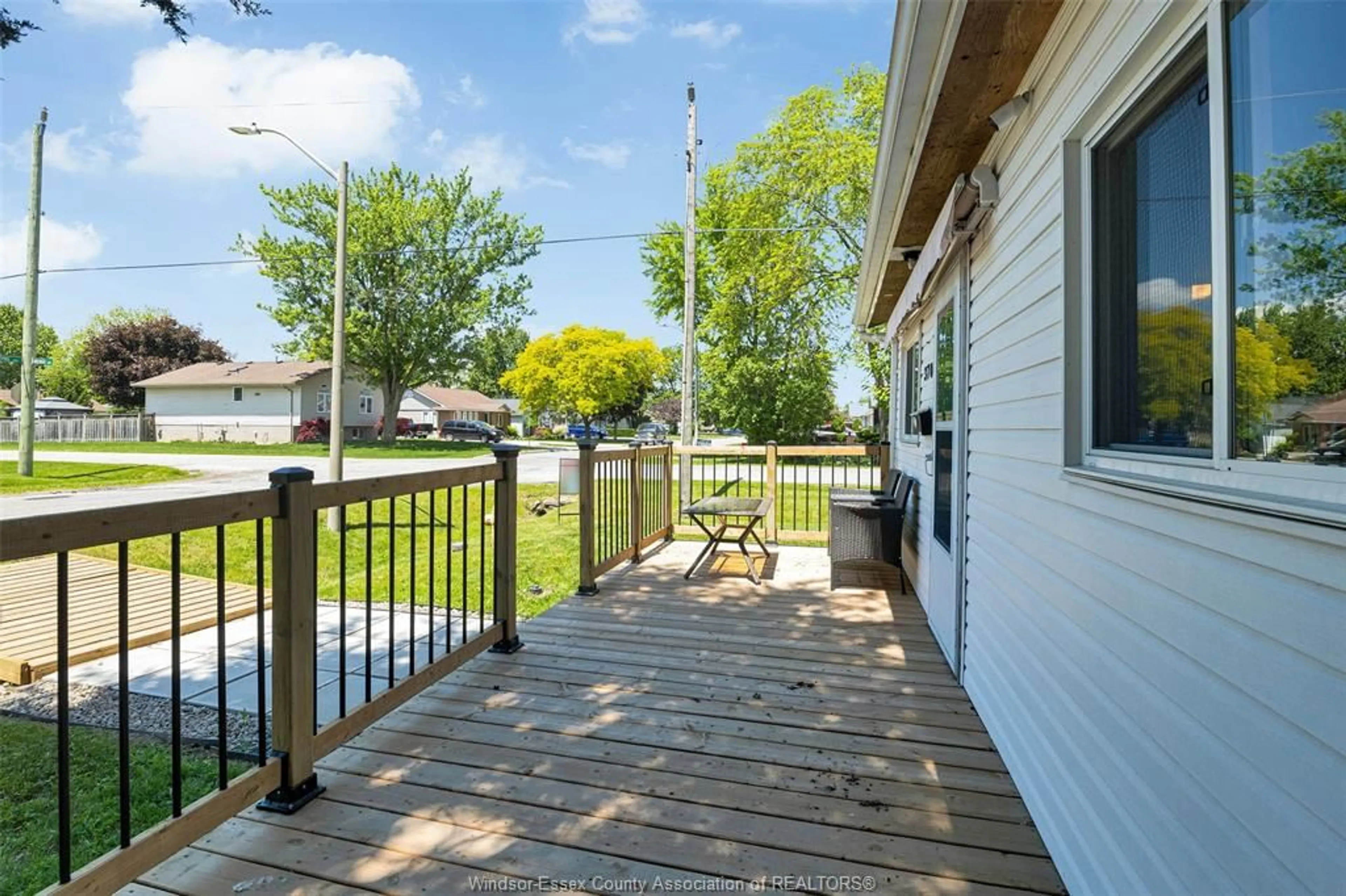 Patio, water/lake/river/ocean view for 3702 BYNG Rd, Windsor Ontario N8W 3J2