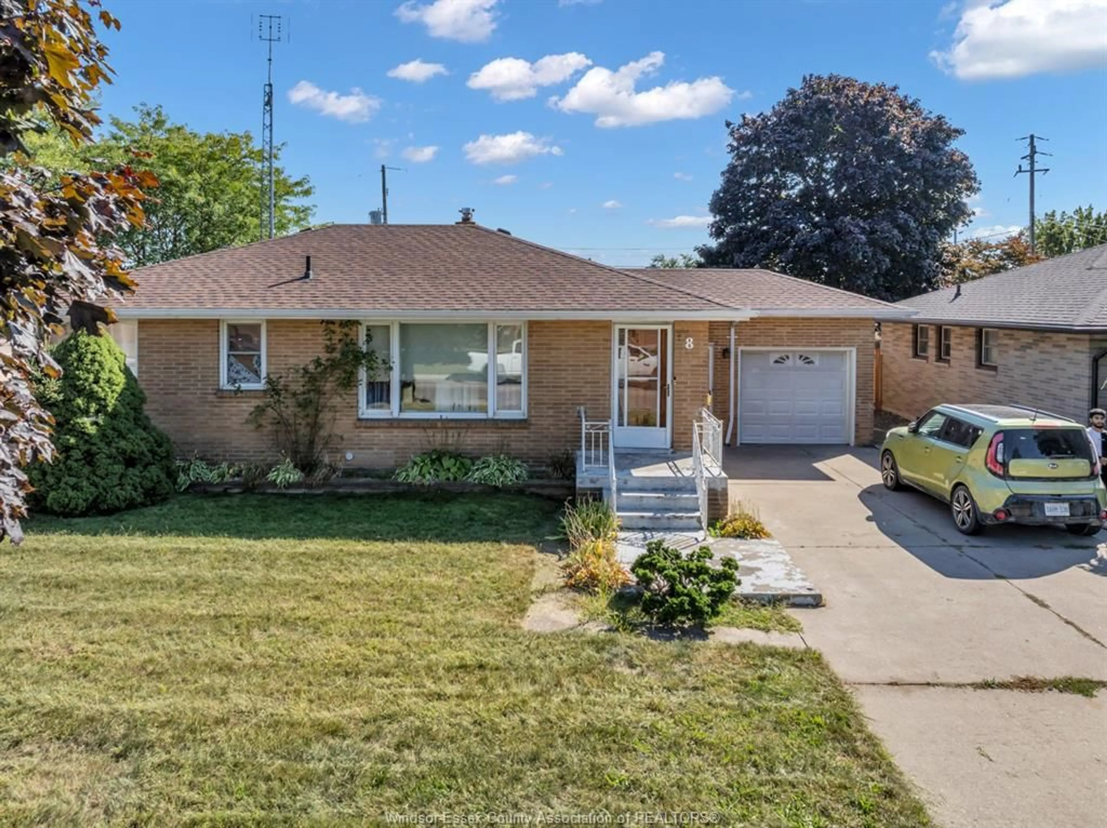 Home with brick exterior material, street for 8 Pulford, Leamington Ontario N8H 2J3