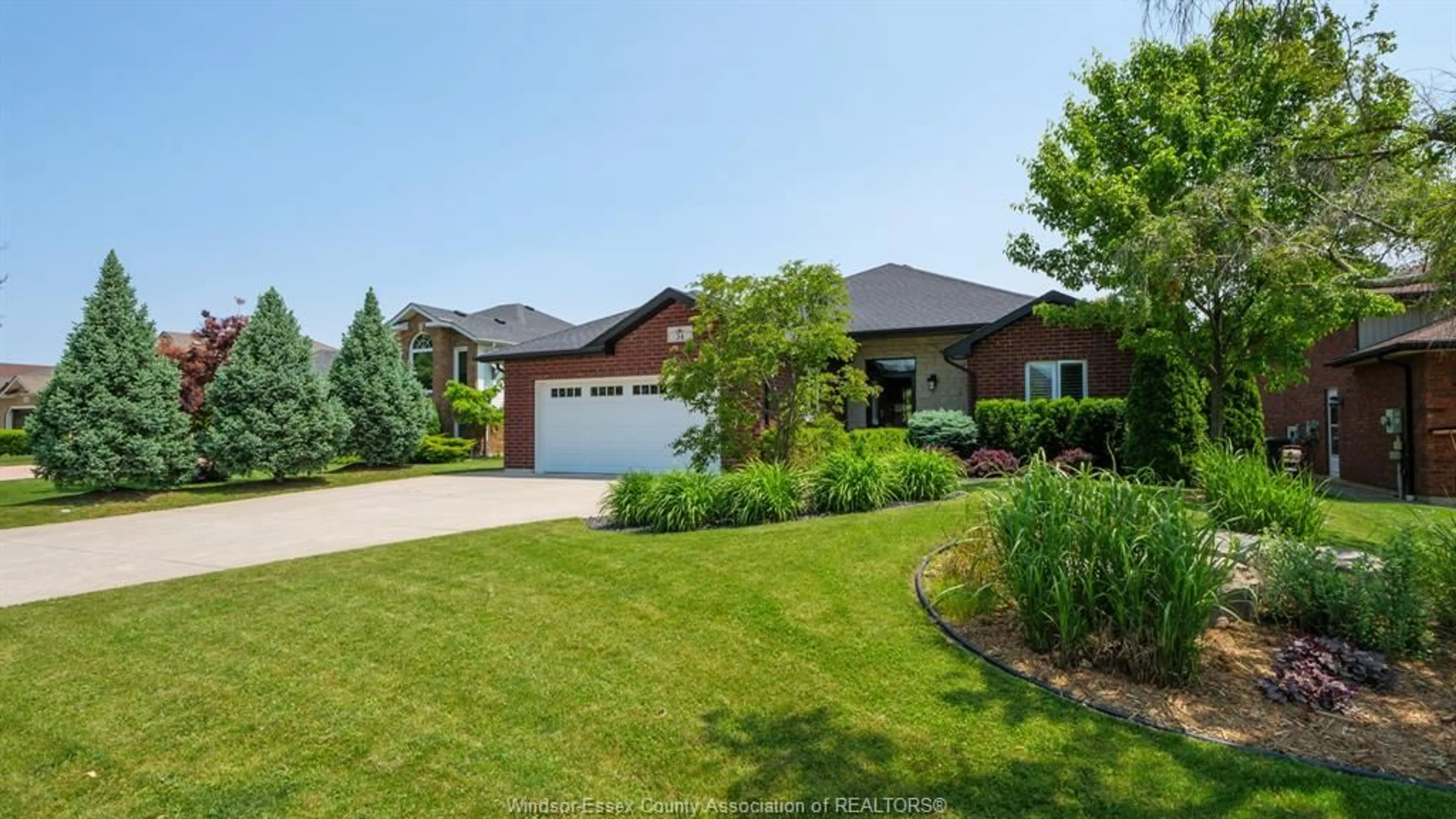Home with brick exterior material, street for 34 MARTIN Cres, Amherstburg Ontario N9V 4B7