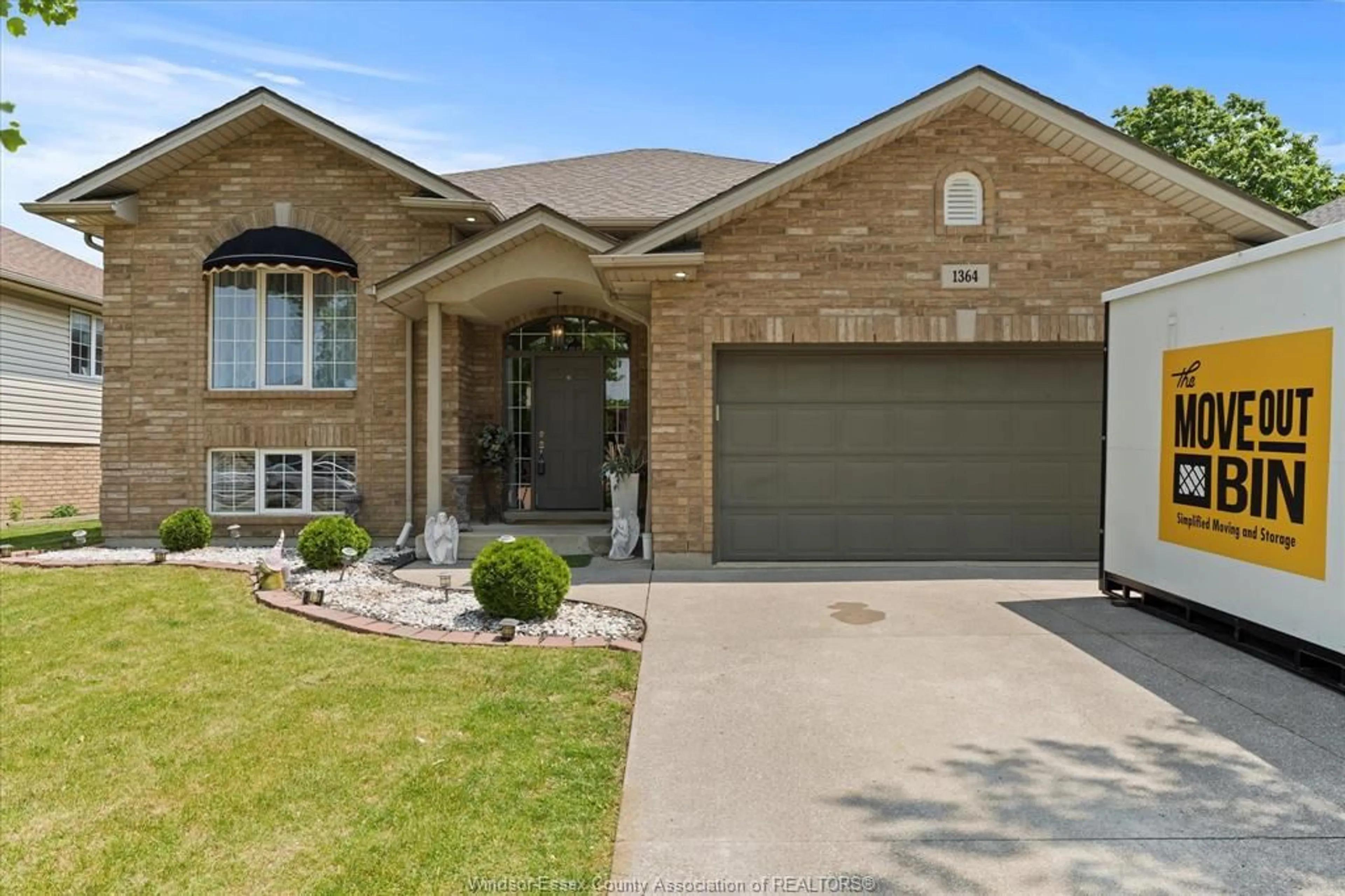 Home with brick exterior material, street for 1364 CLOVER Ave, Windsor Ontario N8P 1R2