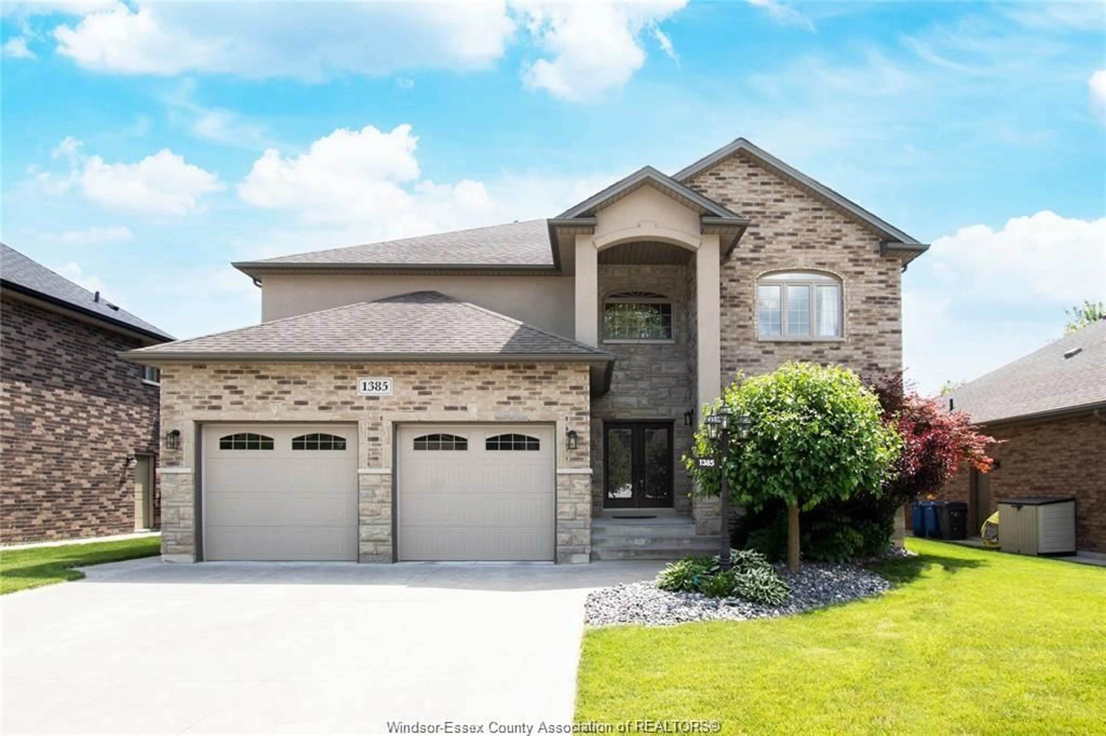 Home with brick exterior material, street for 1385 MAPLE, LaSalle Ontario N9J 0B3