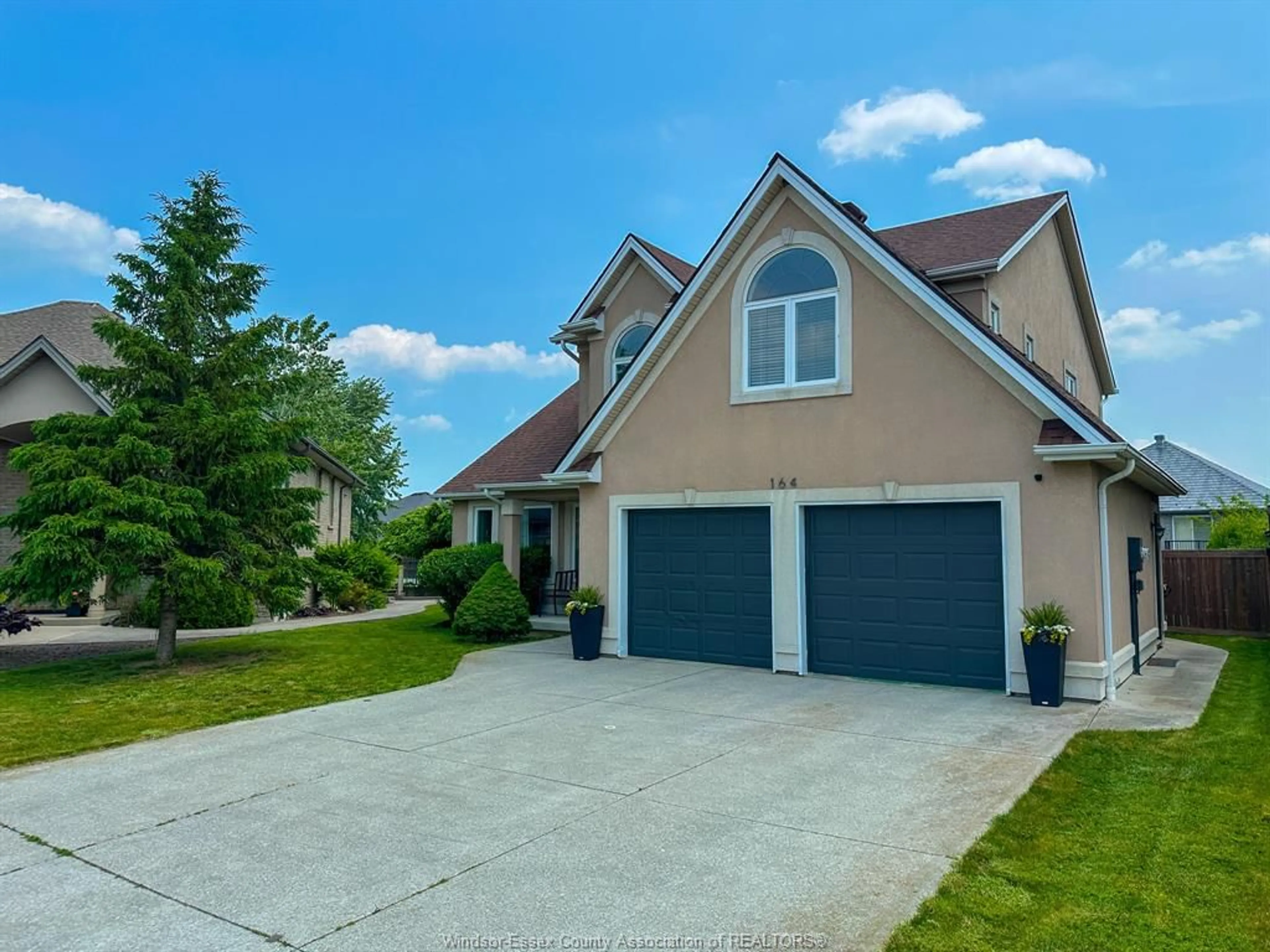 Home with vinyl exterior material, street for 164 DIEMER, Tecumseh Ontario N9K 1G1