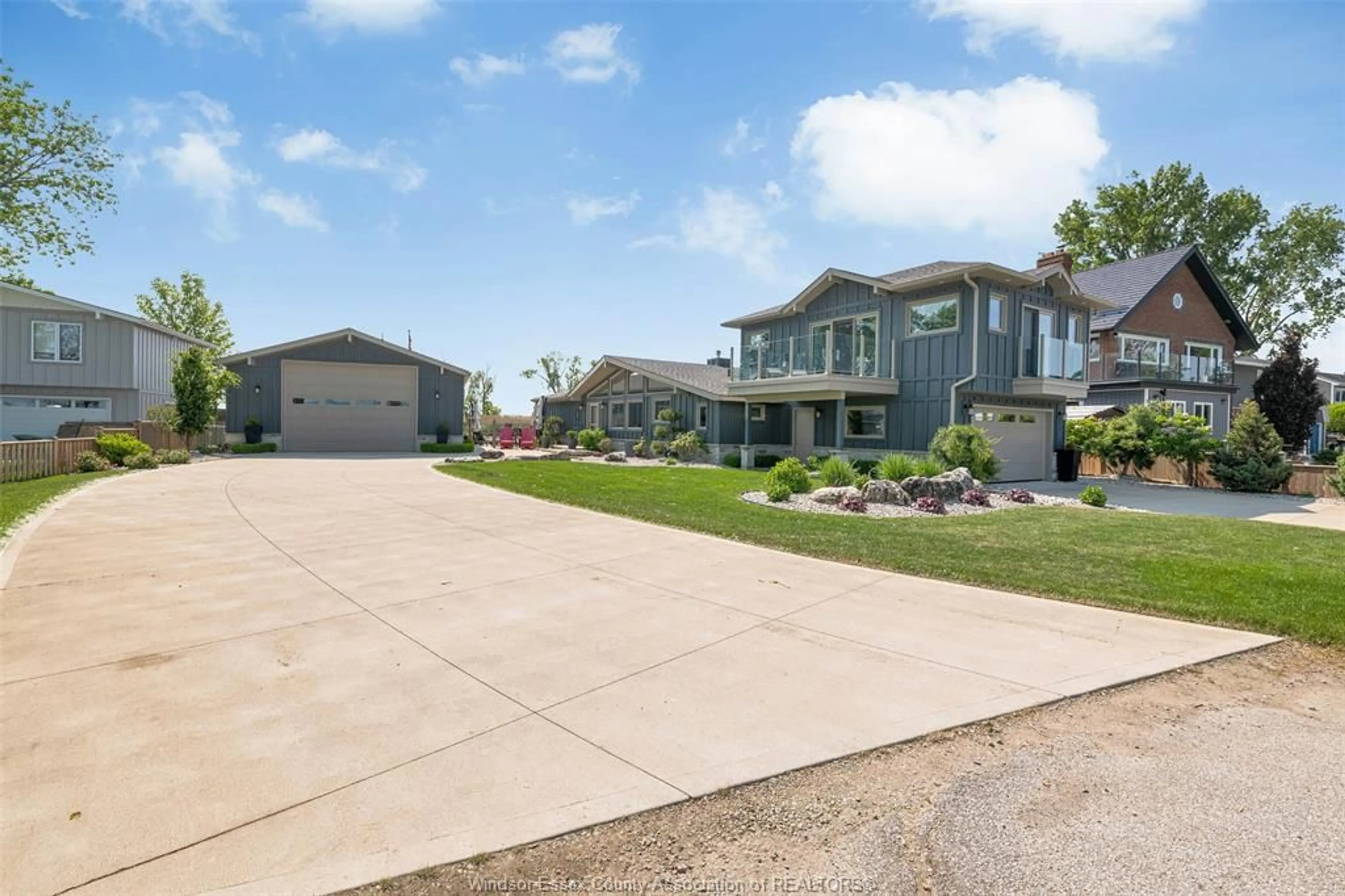 Unknown for 148 RUSTON Dr, Lakeshore Ontario N8L 0G5